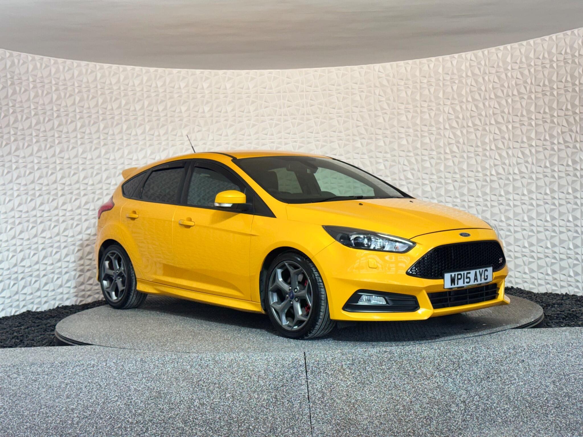 Ford Focus - Image 6