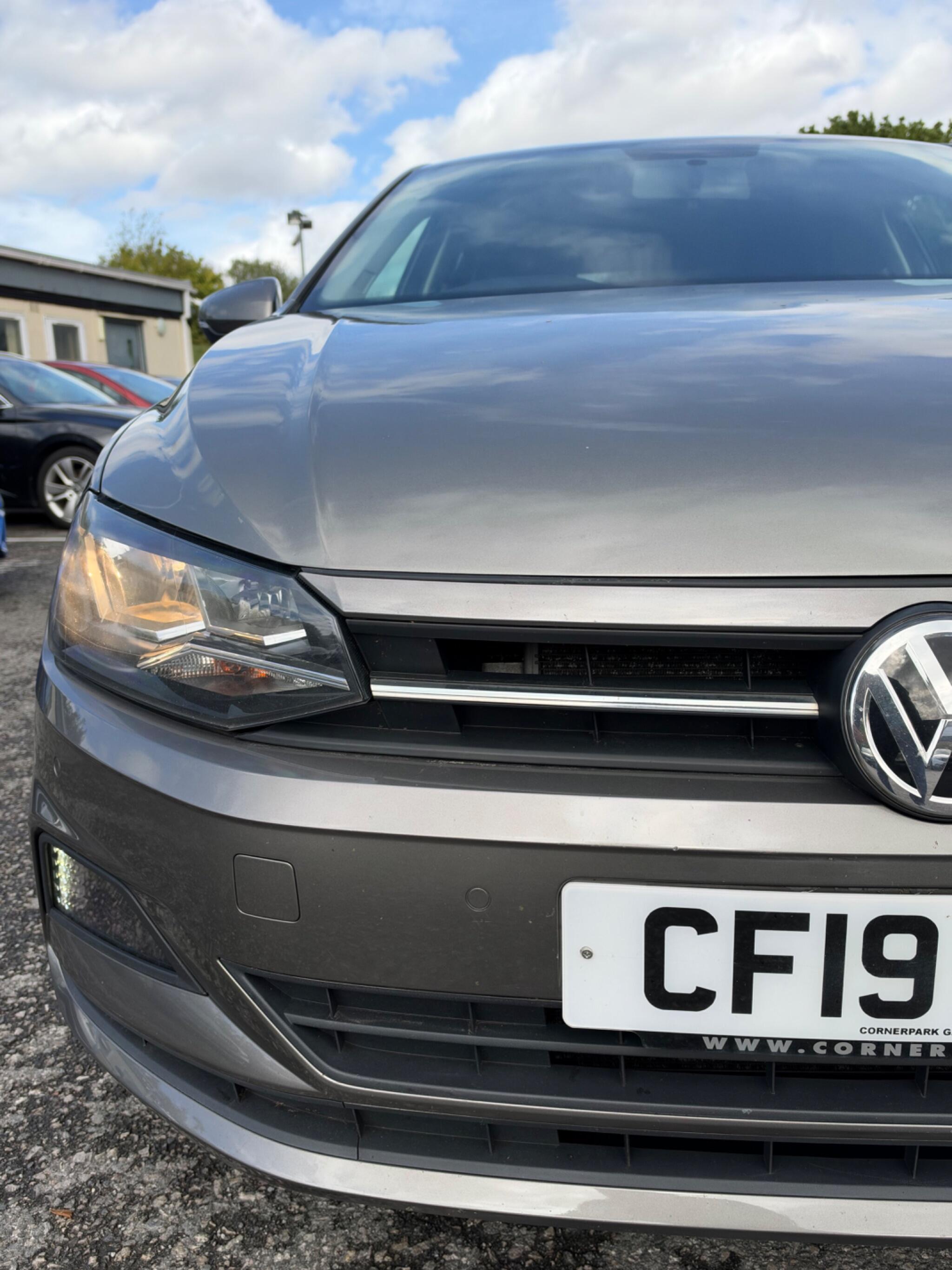 Volkswagen Polo - Image 5