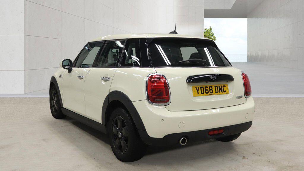 MINI Hatch - Image 5