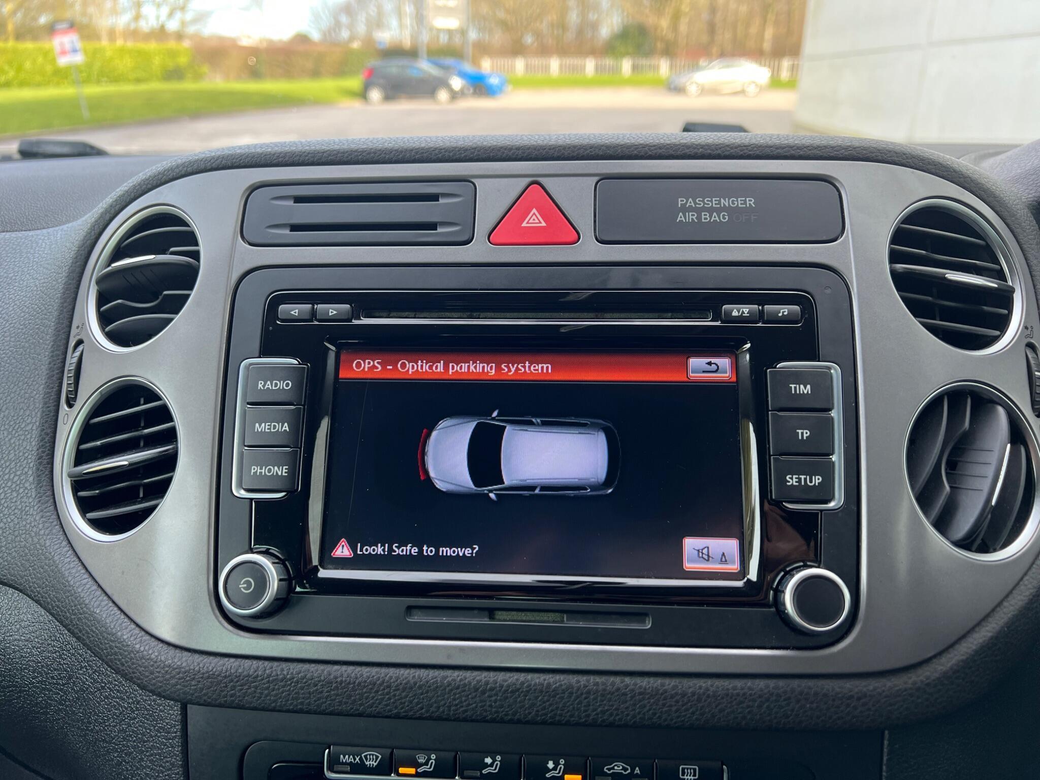 Volkswagen Tiguan - Image 26