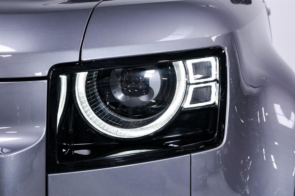 Land Rover Defender 90 - Image 7