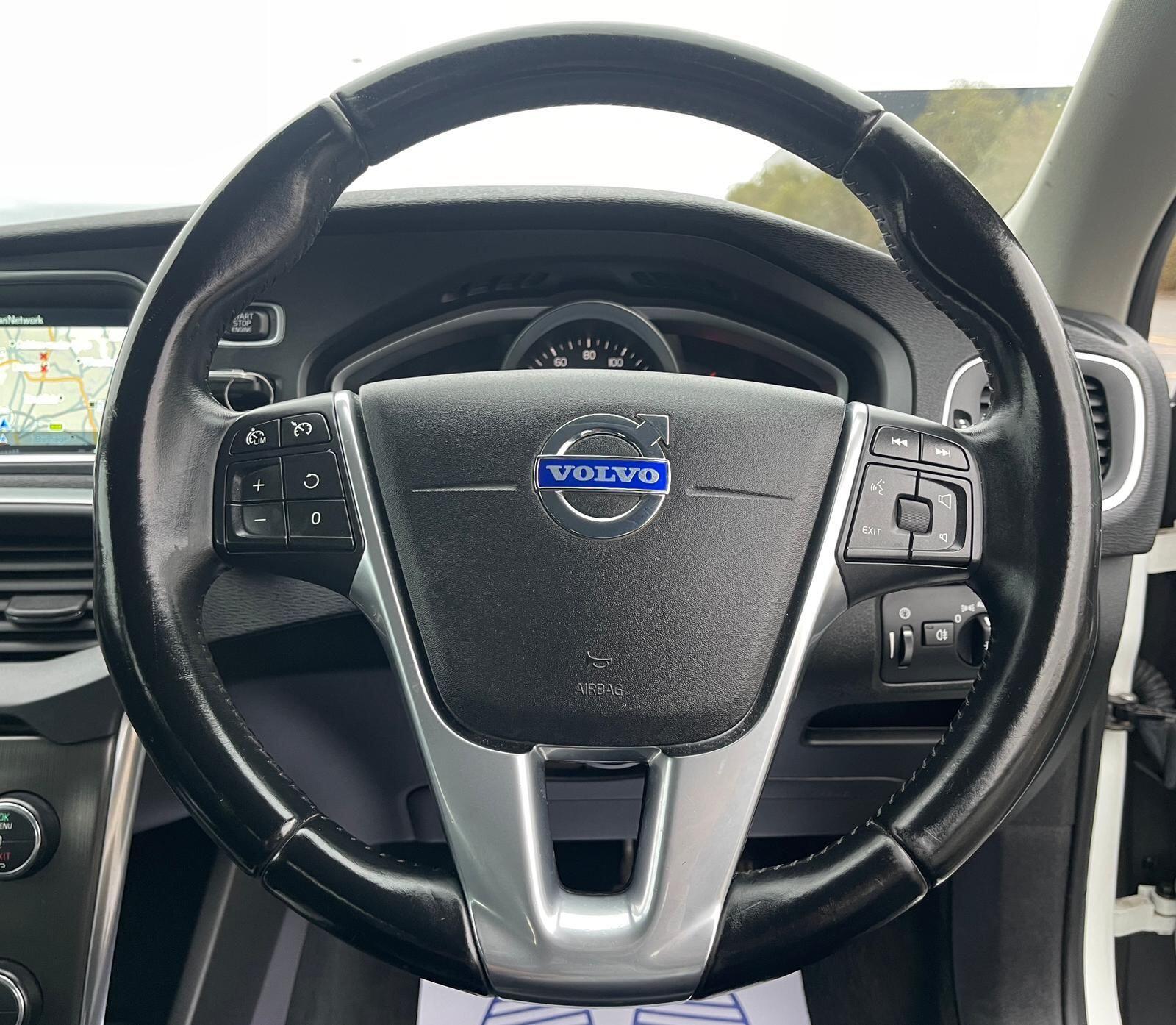 Volvo V40 - Image 45