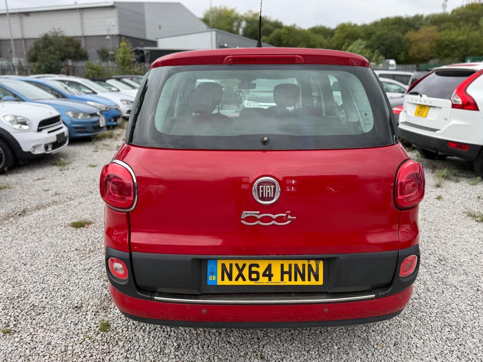 Fiat 500L - Image 7