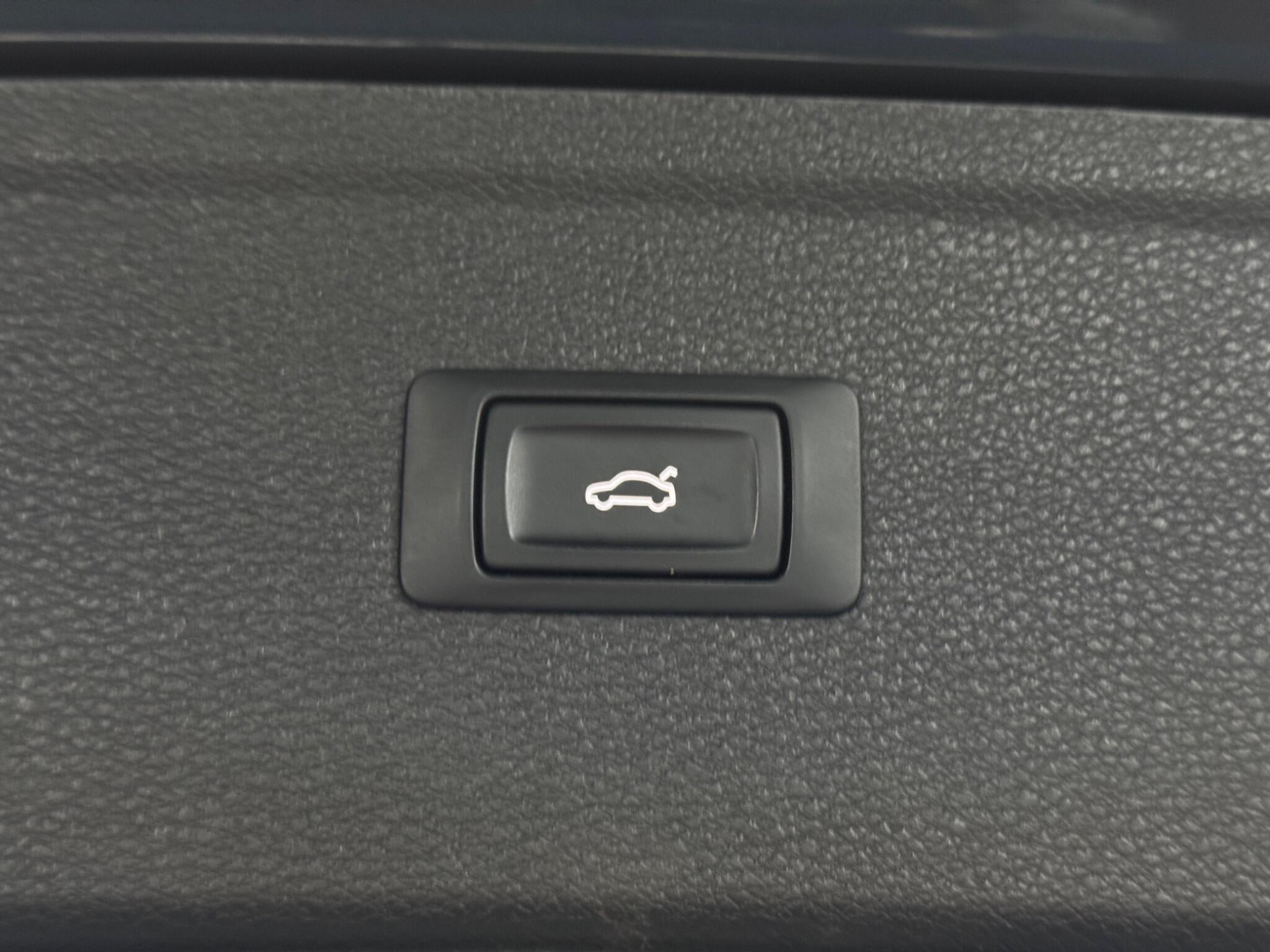 Audi Q5 - Image 41