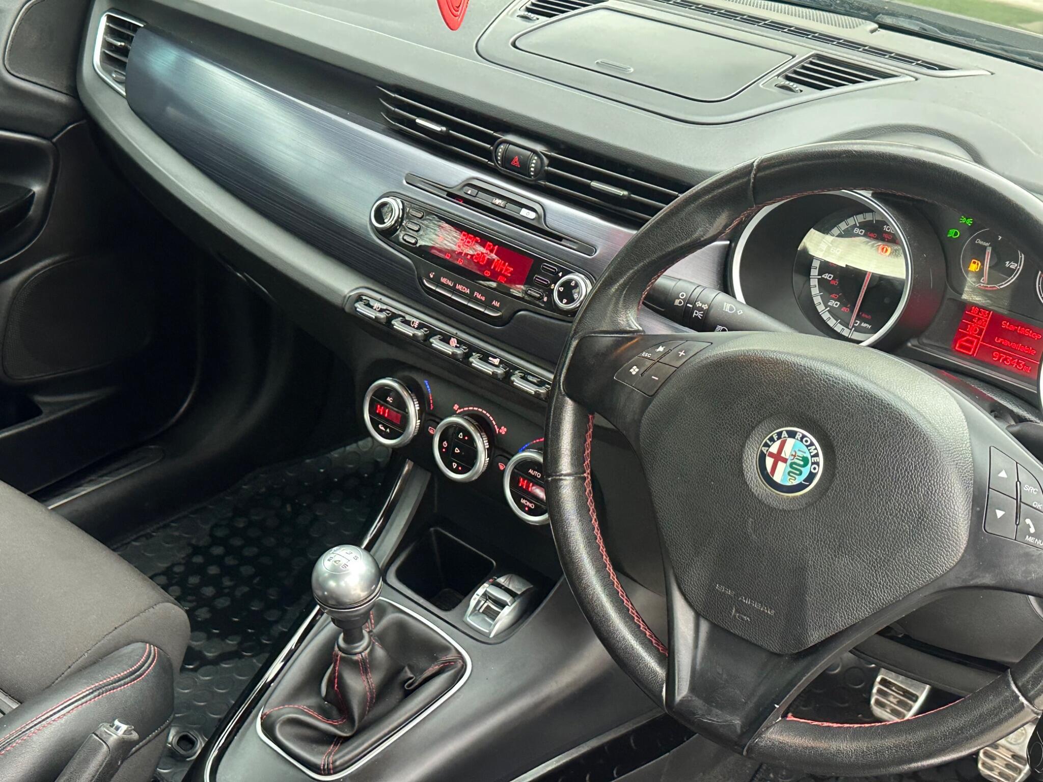 Alfa Romeo Giulietta - Image 30