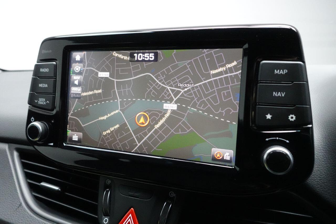 Hyundai i30 - Image 2