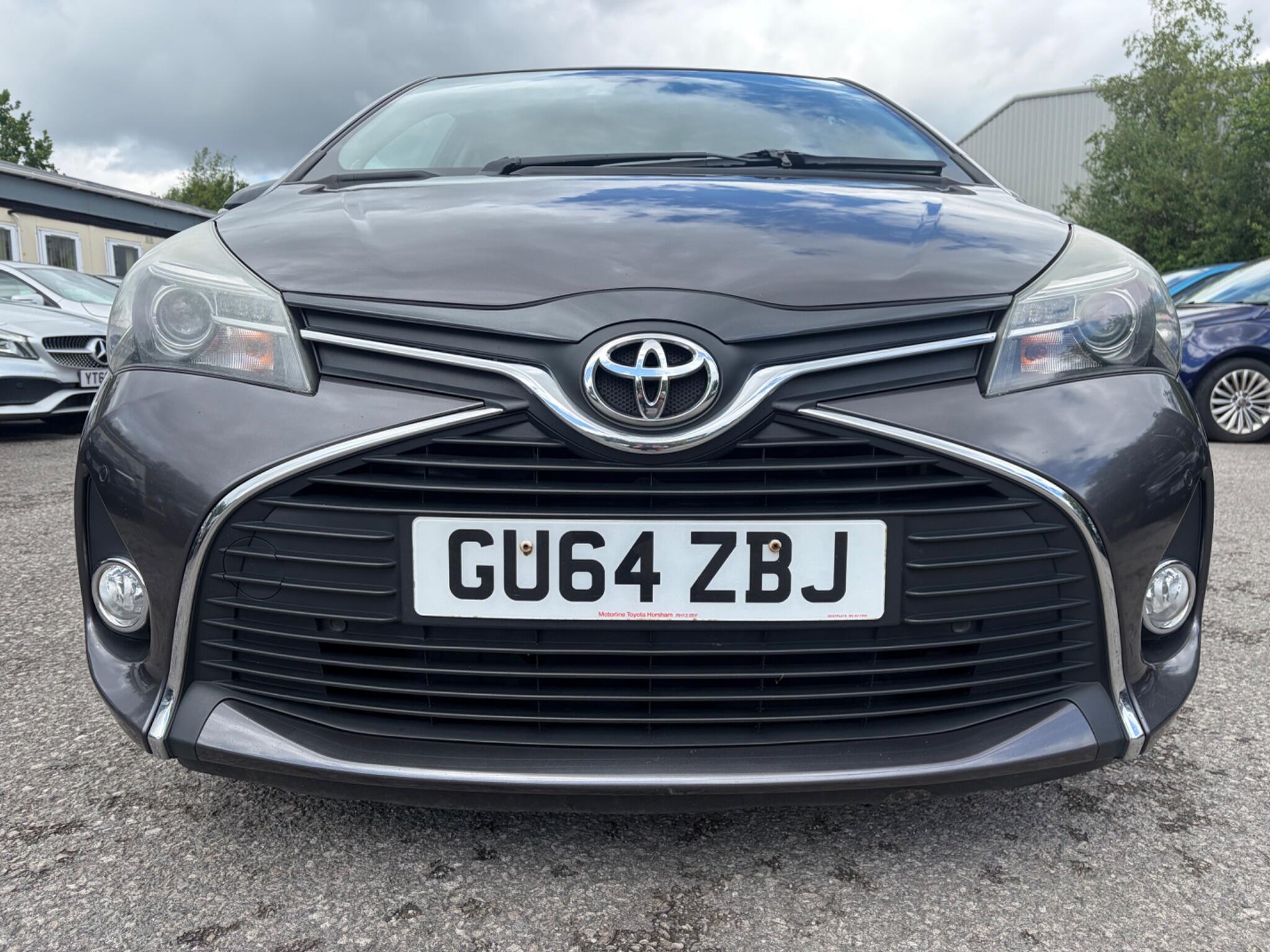 Toyota Yaris - Image 7