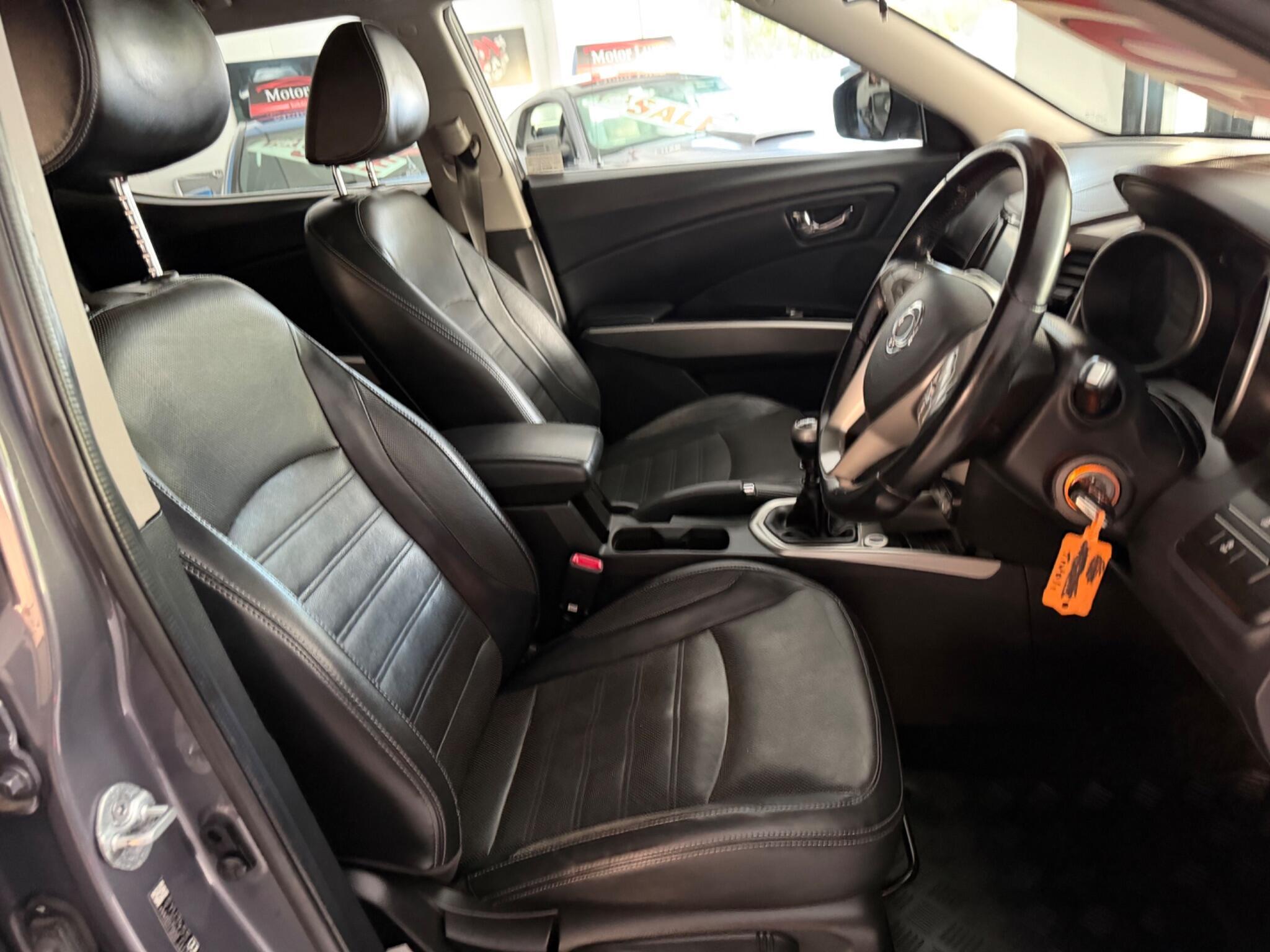 Ssangyong Tivoli - Image 4