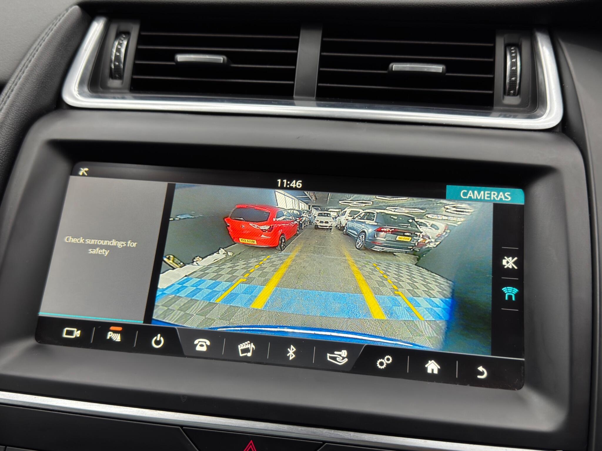 Jaguar E-Pace - Image 32