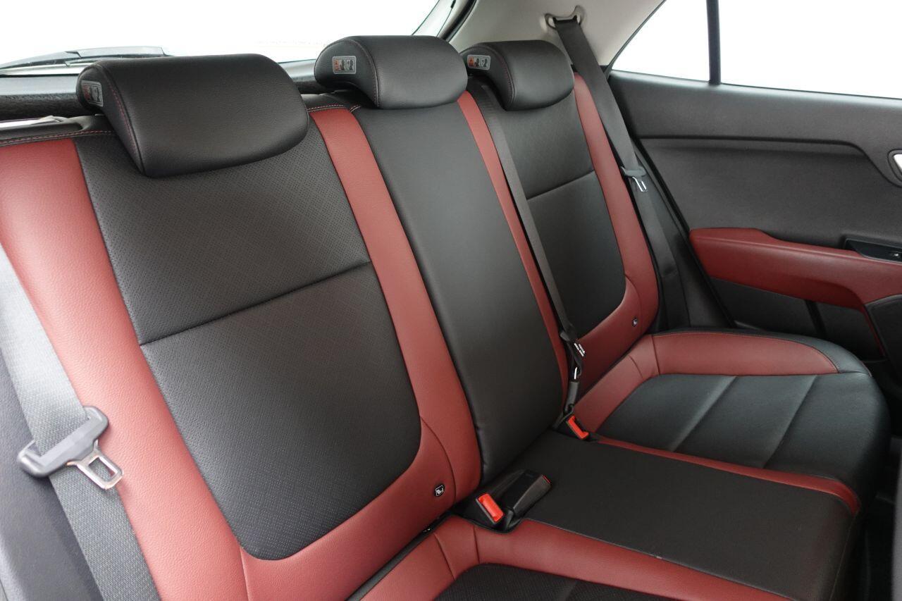 Kia Rio - Image 18