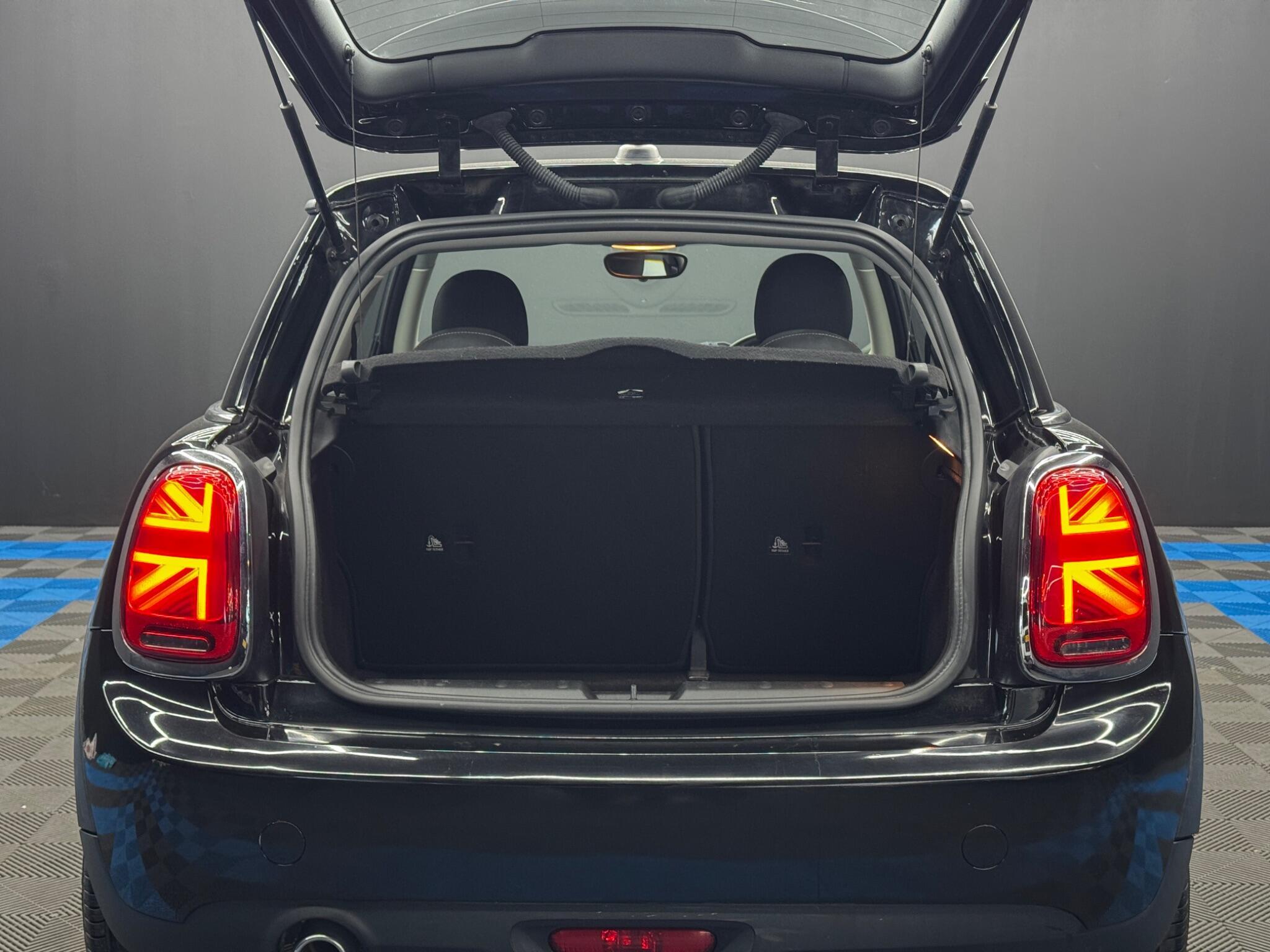 MINI Hatch - Image 34