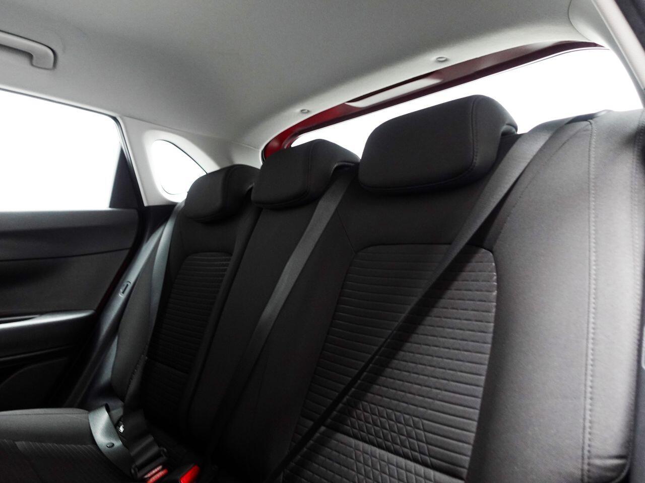 Hyundai i20 - Image 17