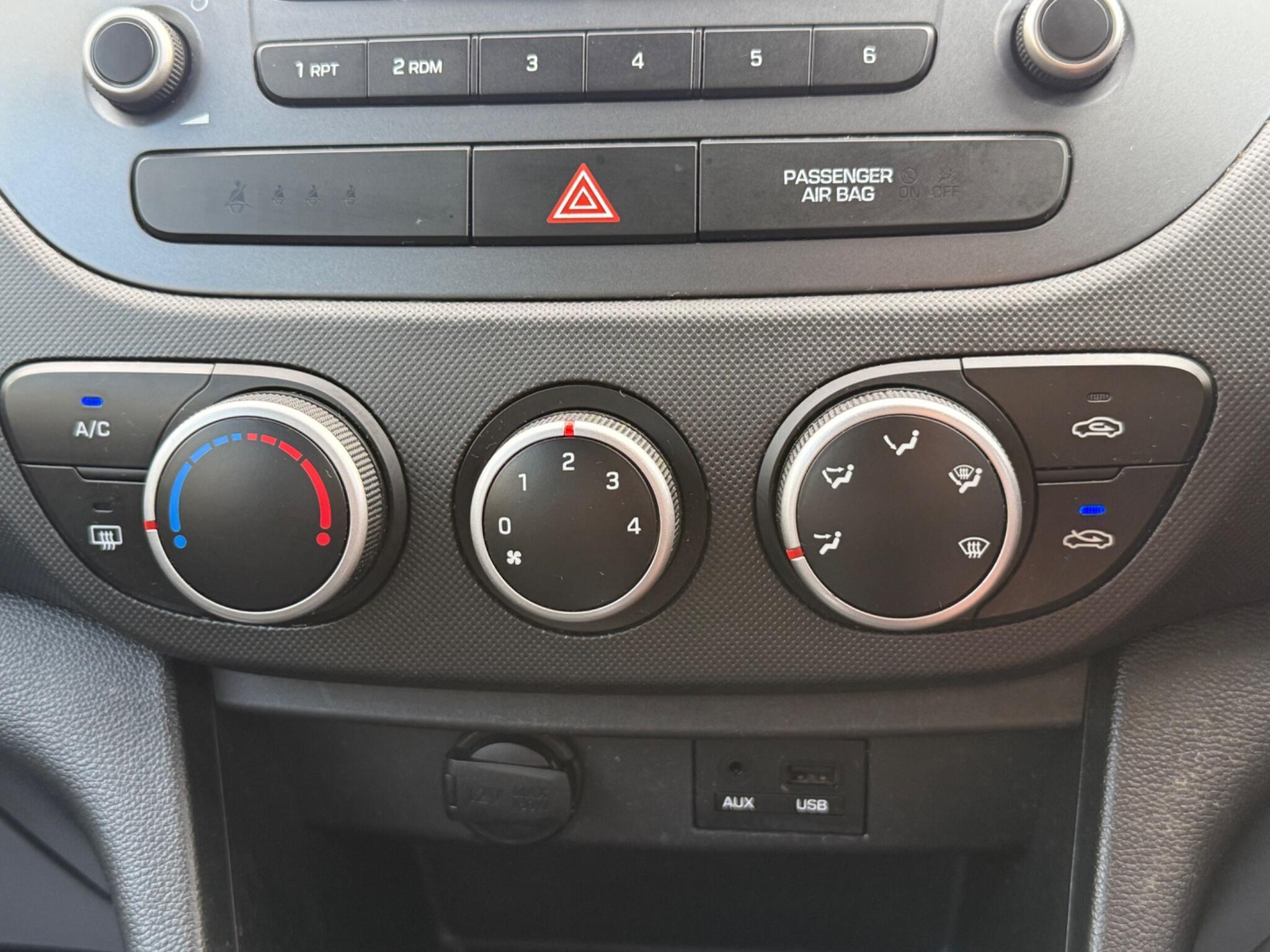 Hyundai i10 - Image 41