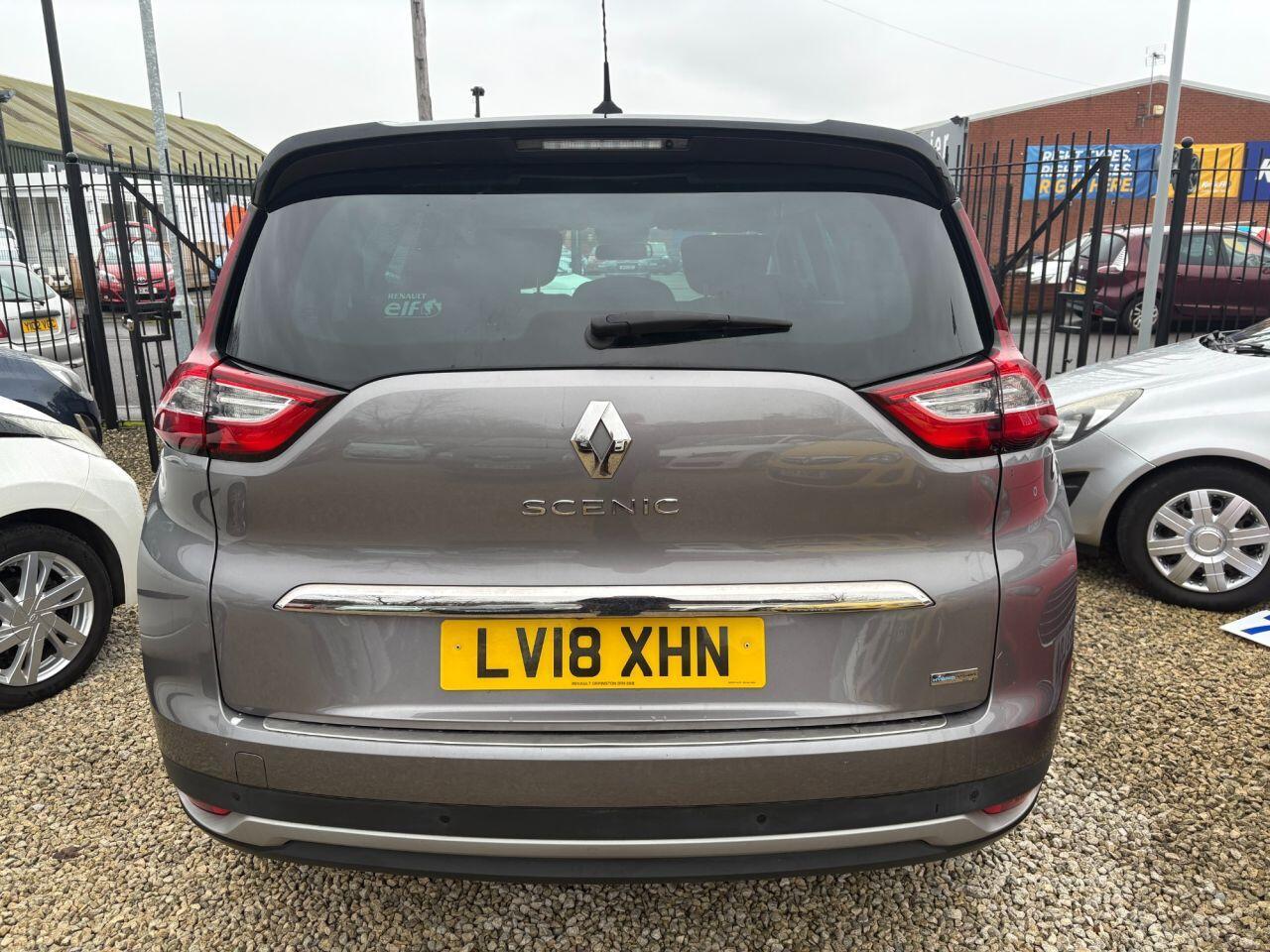 Renault Grand Scenic - Image 5