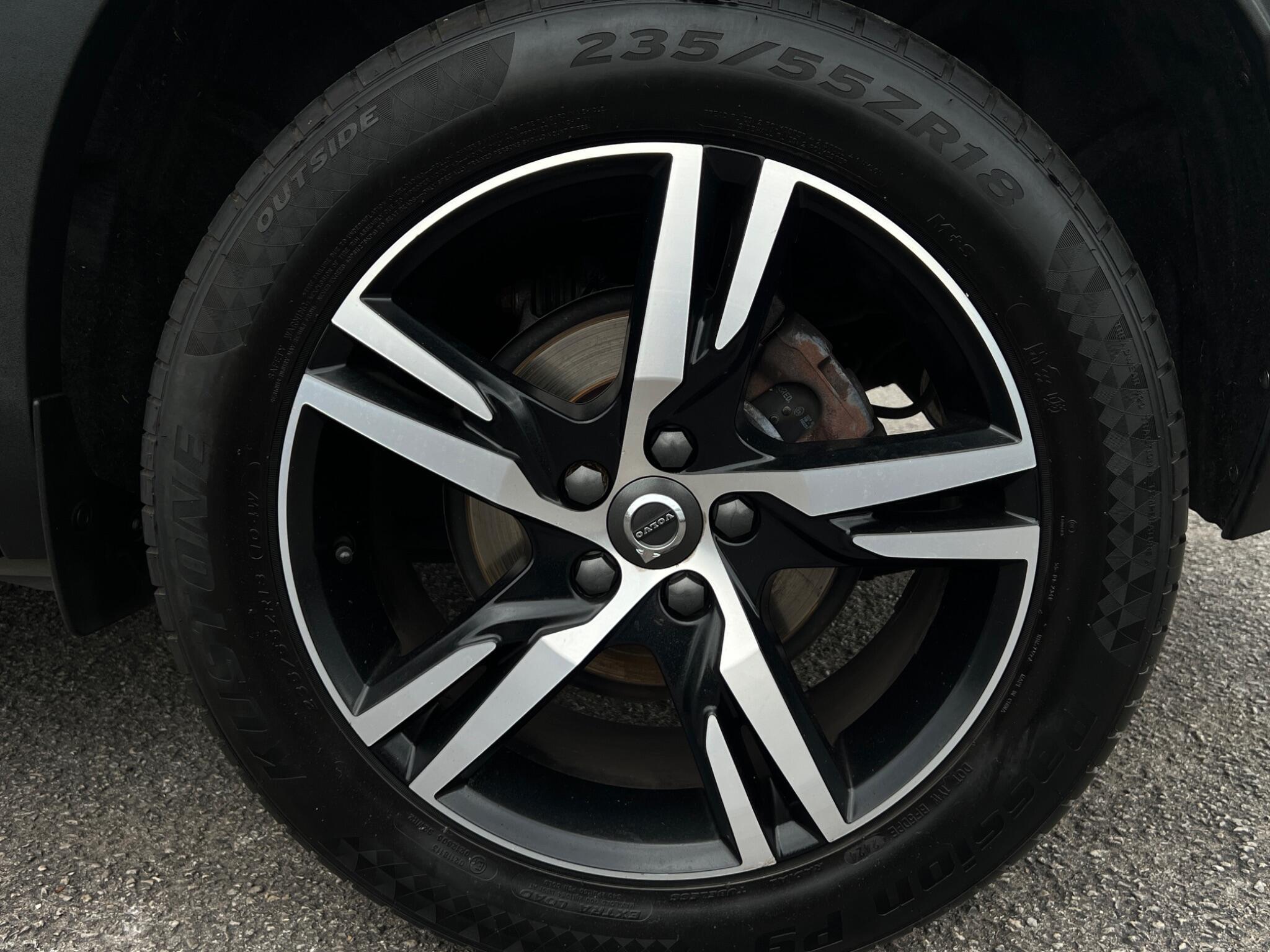 Volvo XC40 - Image 12