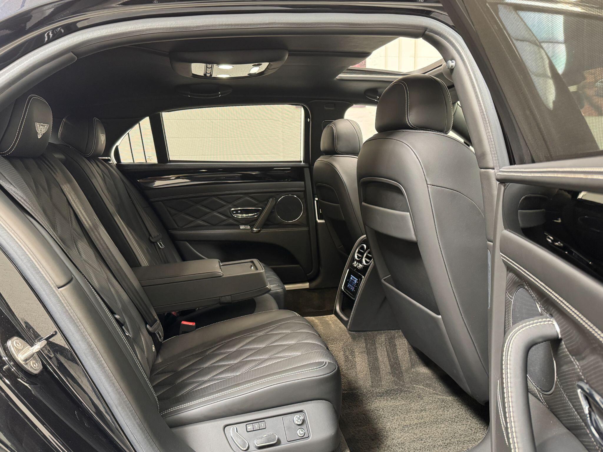Bentley Flying Spur - Image 23