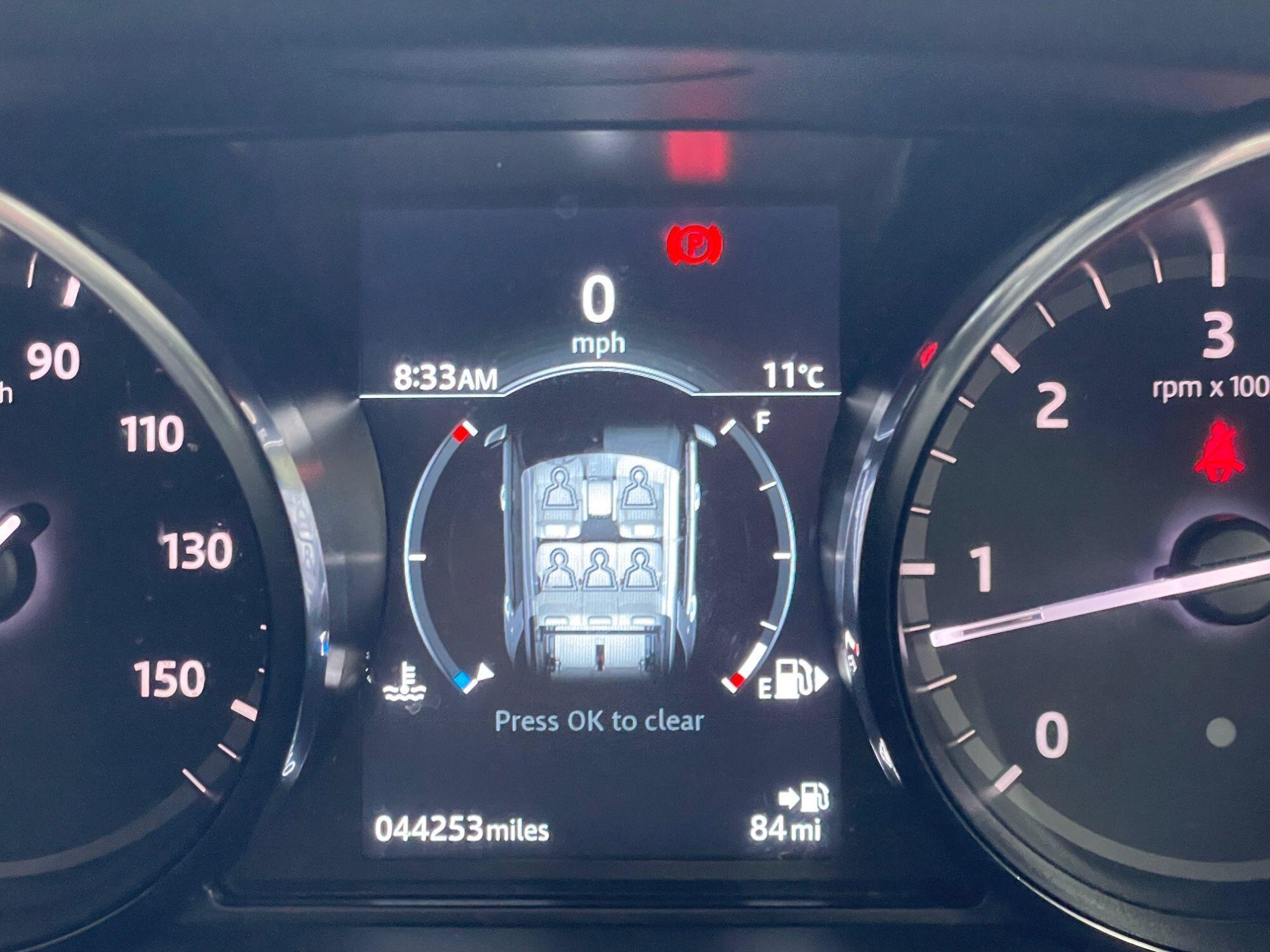 Land Rover DISCOVERY SPORT - Image 40