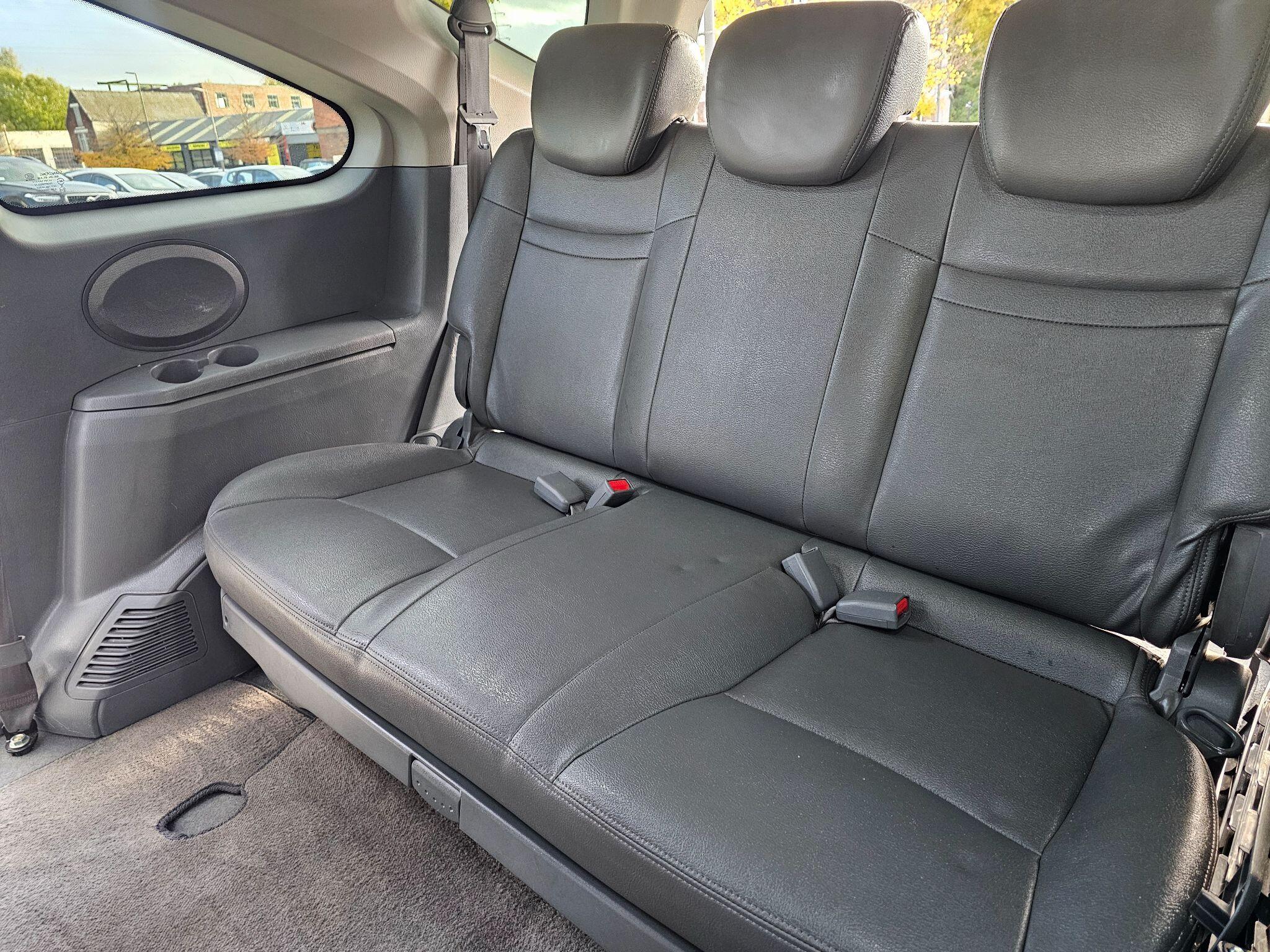 Ssangyong Rodius - Image 31