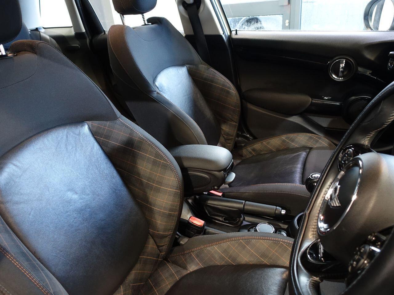 MINI Hatch - Image 17