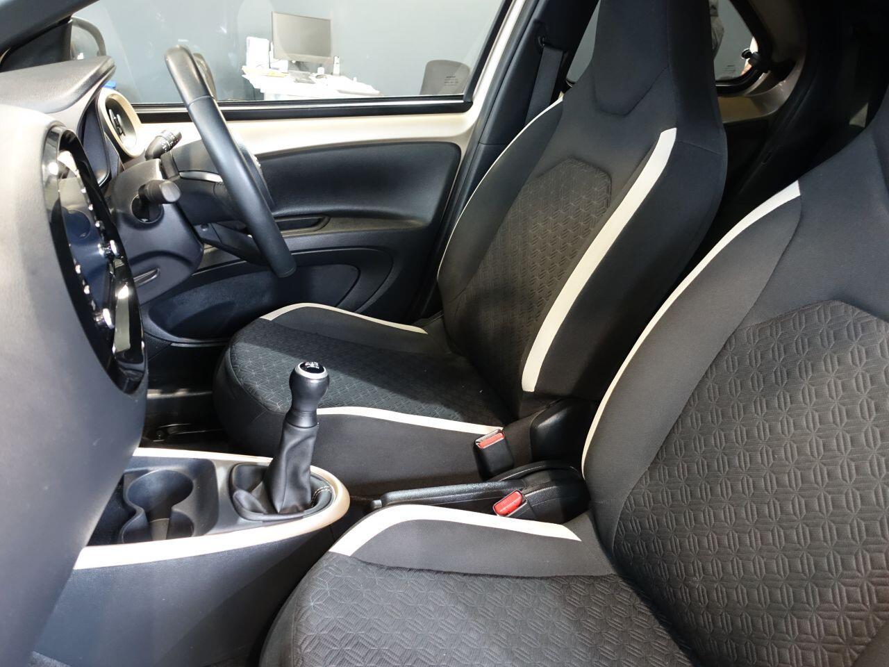 Toyota Aygo X - Image 12