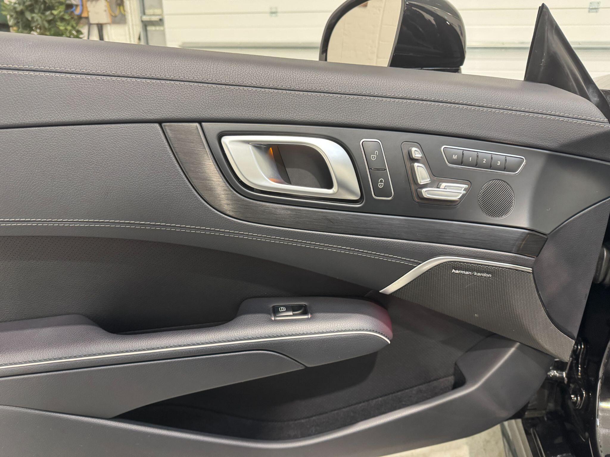 Mercedes SL - Image 62