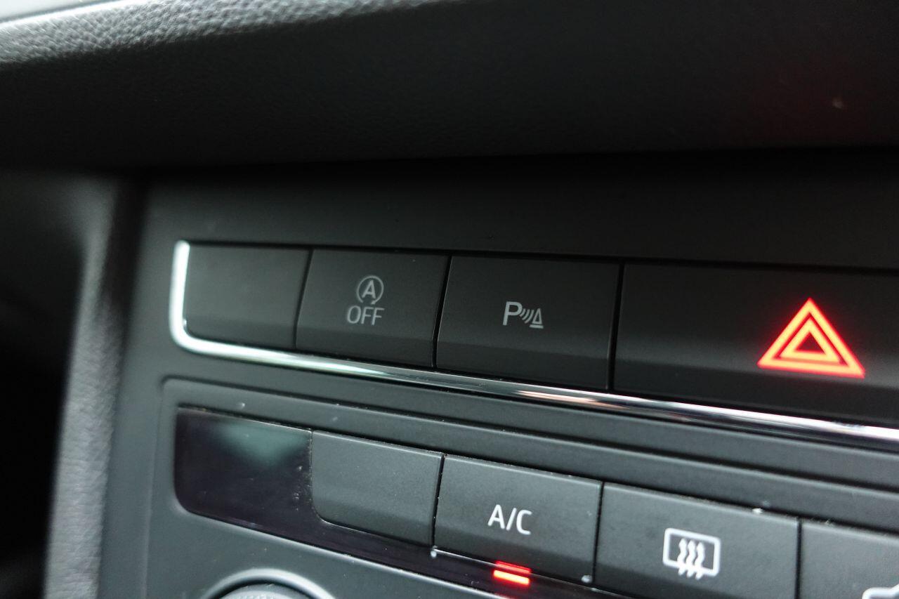 SEAT Leon - Image 17