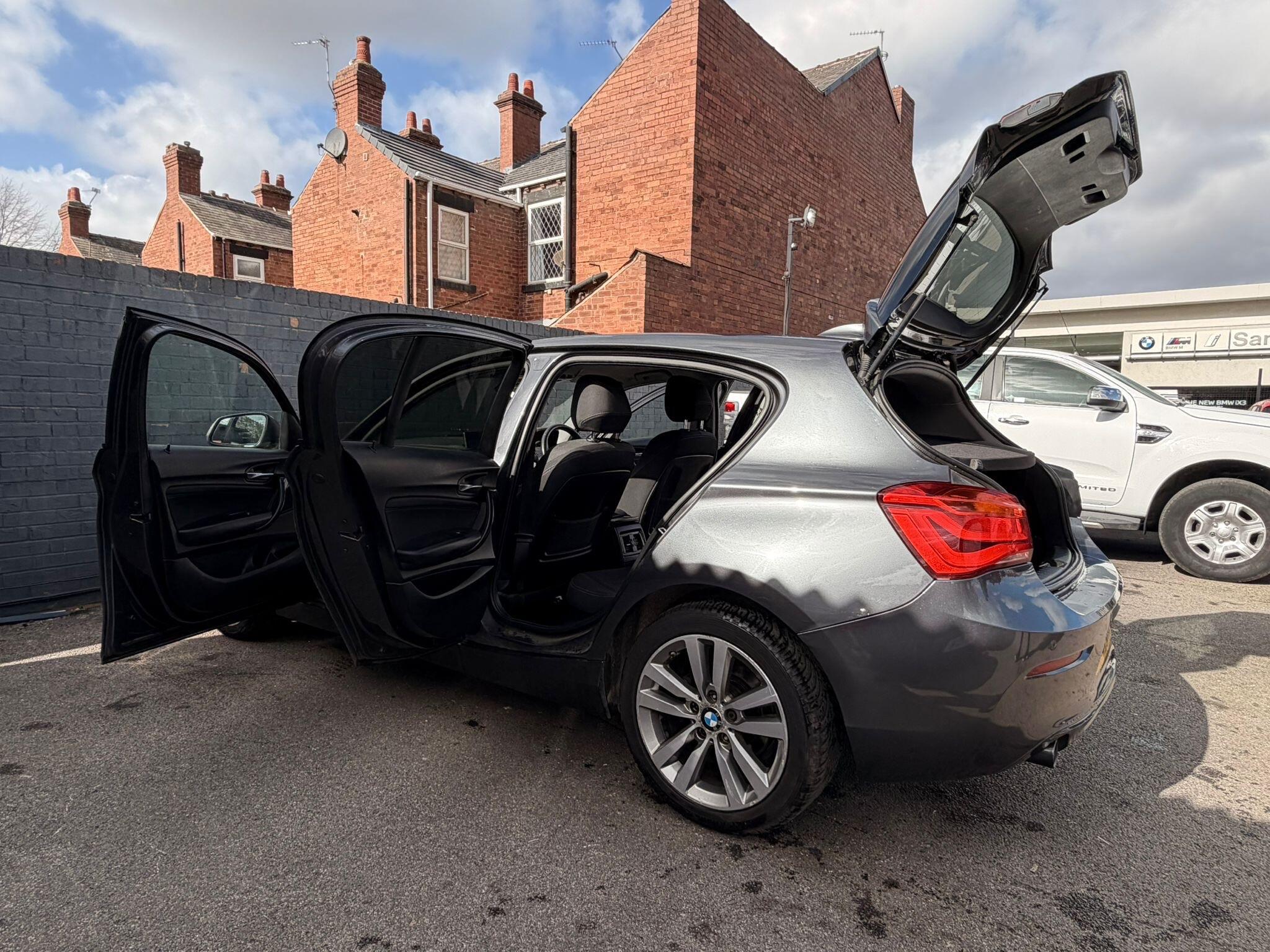 BMW 1 Series - Image 29