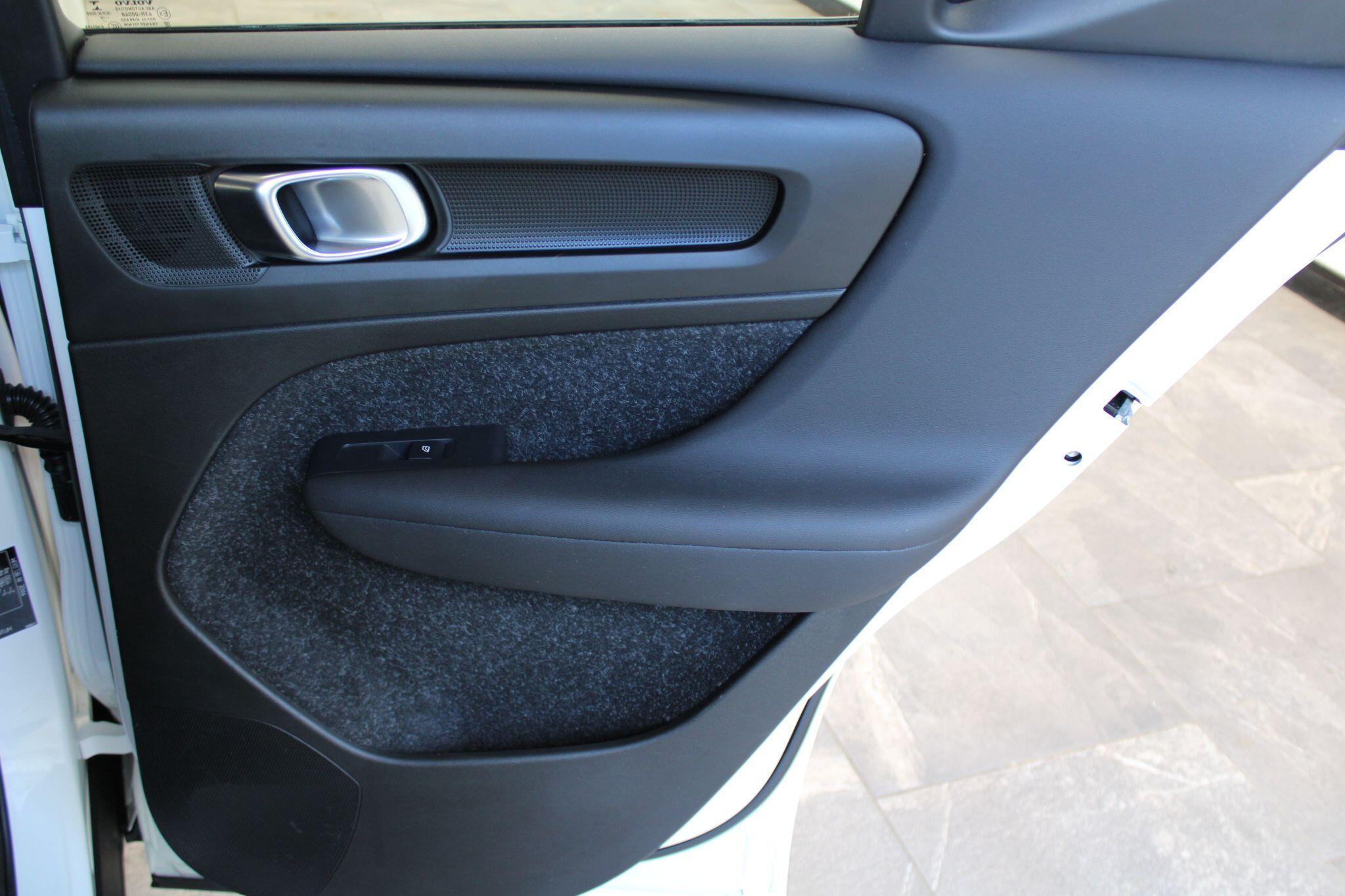 Volvo XC40 - Image 39