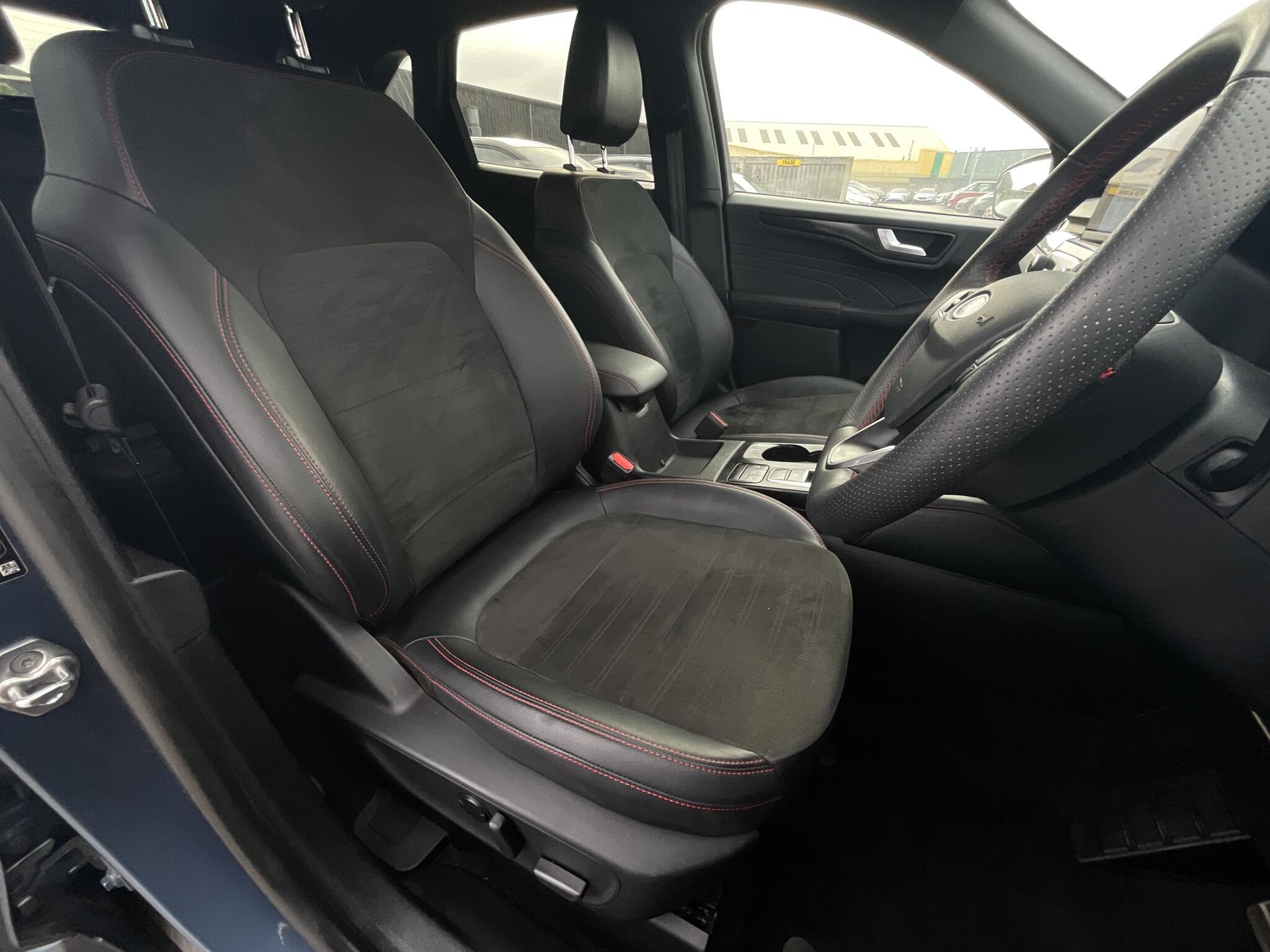 Ford Kuga - Image 8
