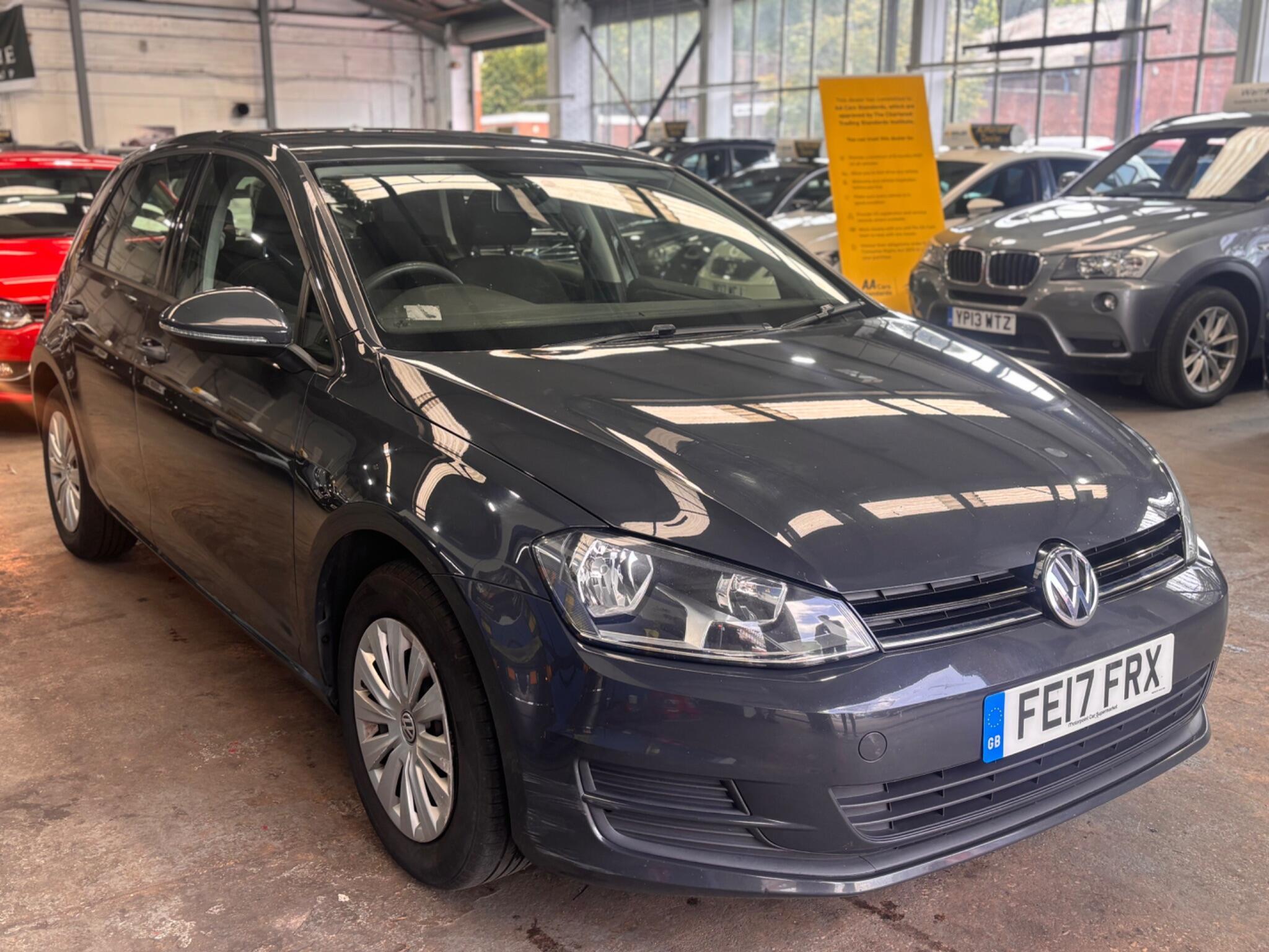 Volkswagen Golf - Image 7