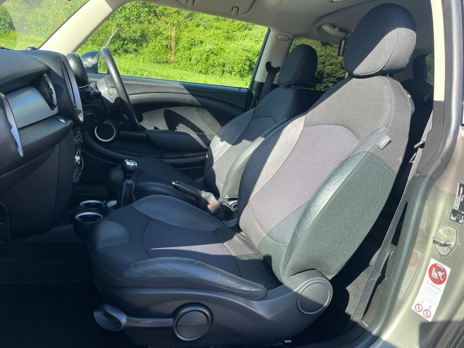 MINI Hatch - Image 7