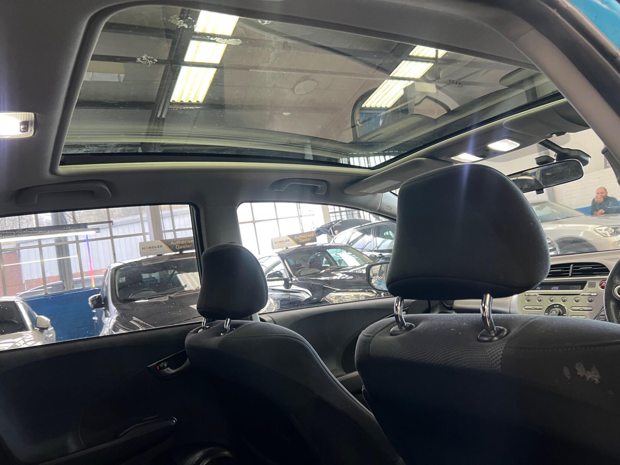 Honda Jazz - Image 24