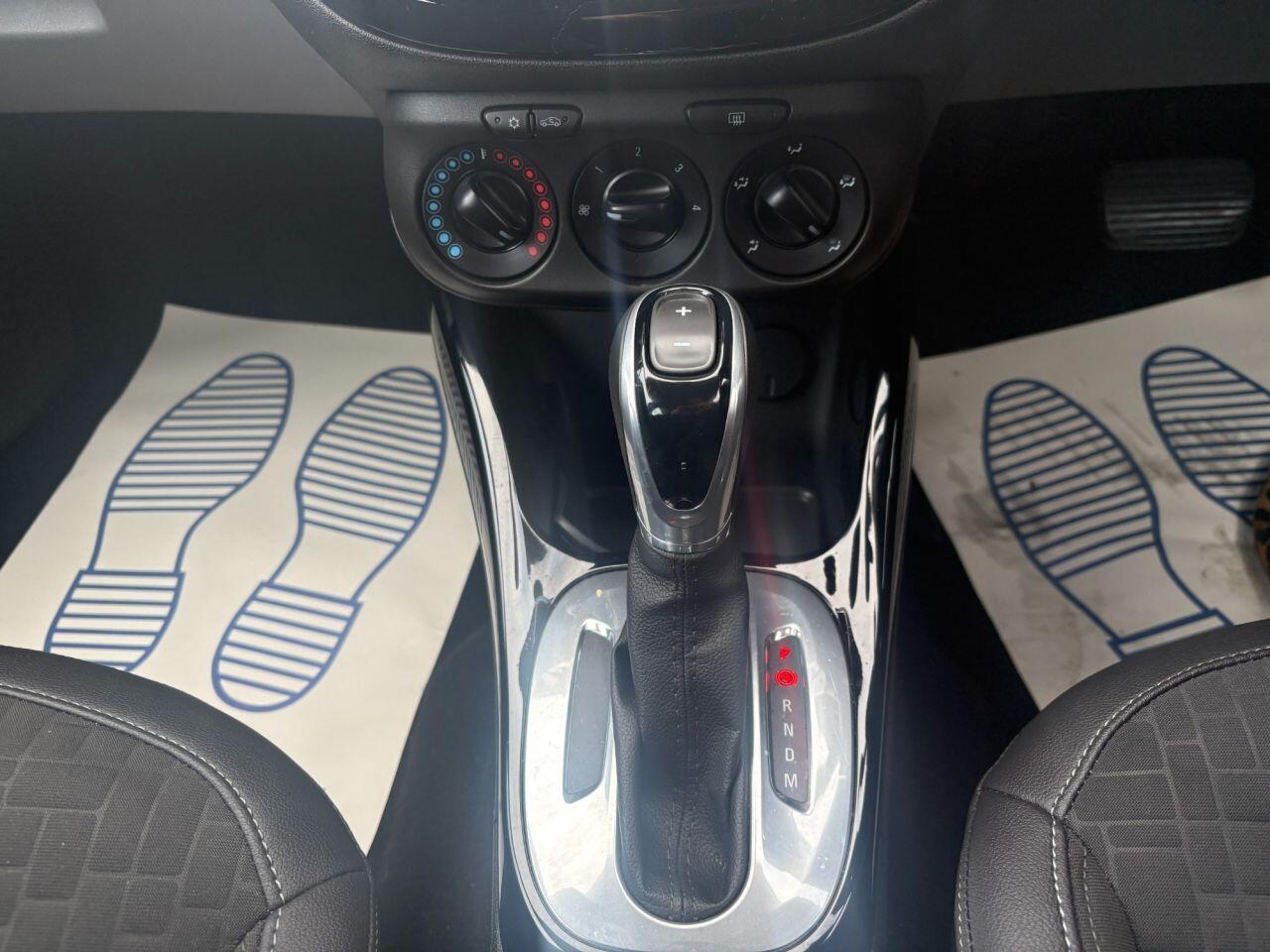 Vauxhall Corsa - Image 14