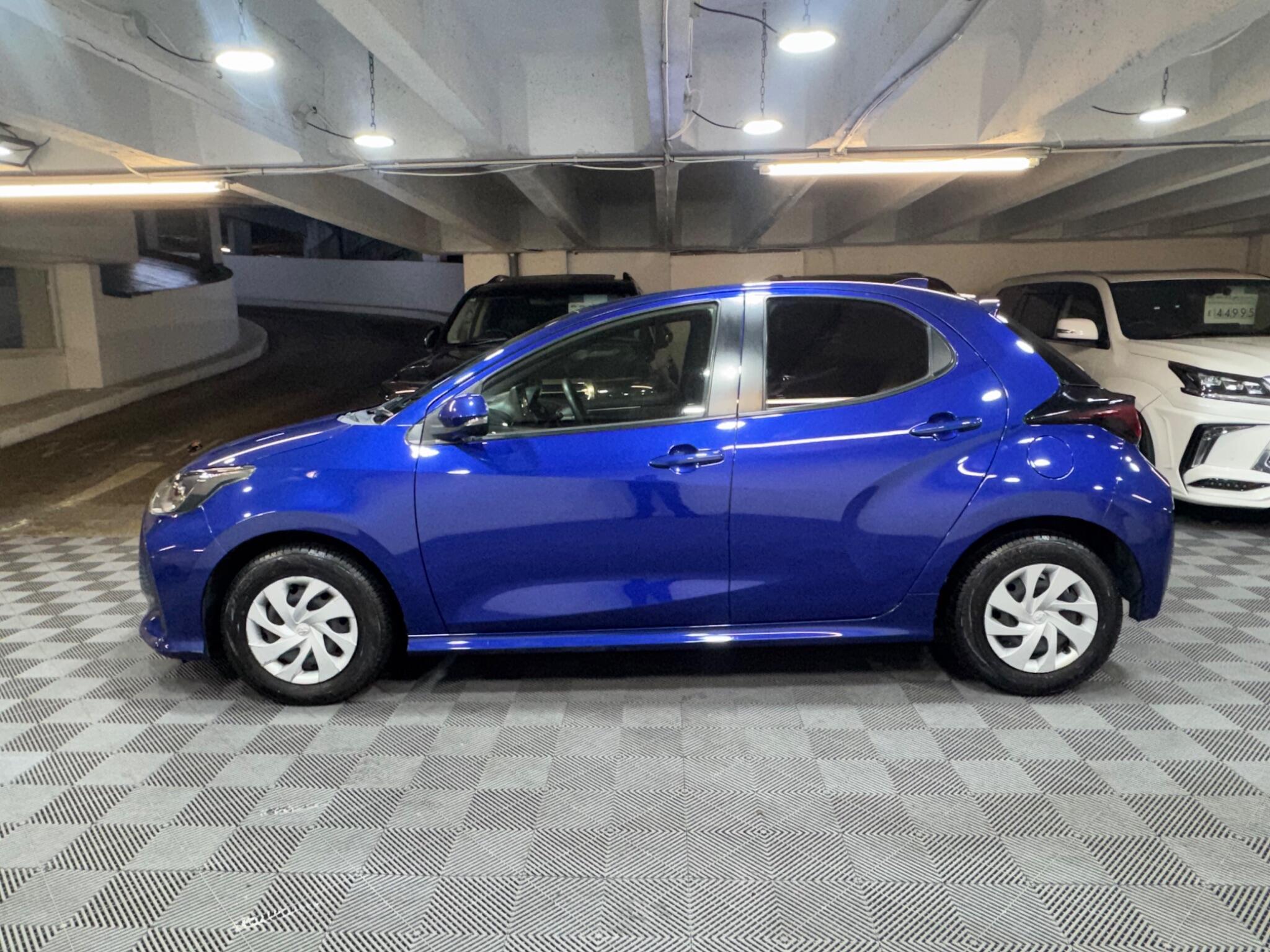 Toyota Yaris - Image 2
