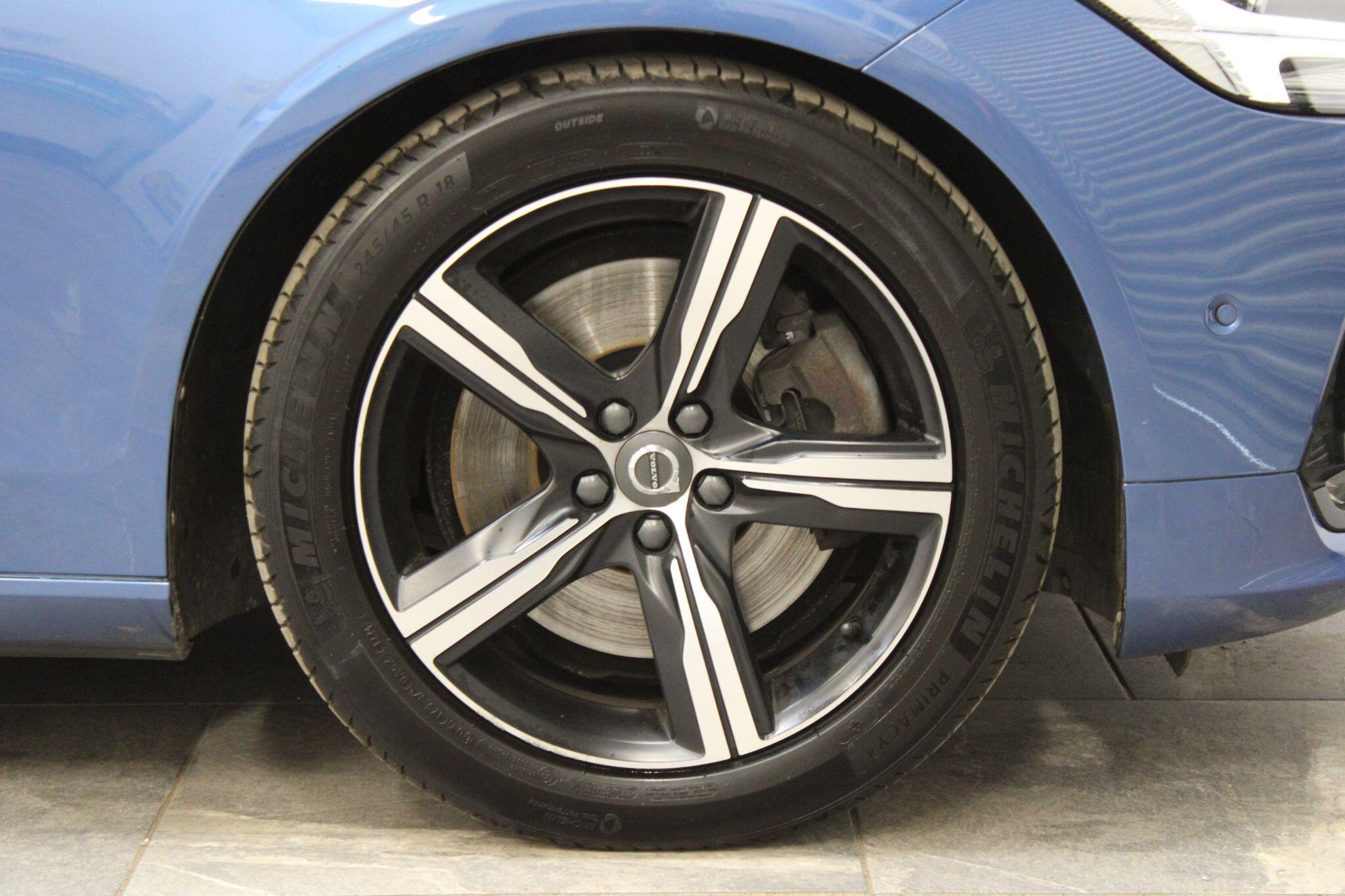 Volvo V90 - Image 9