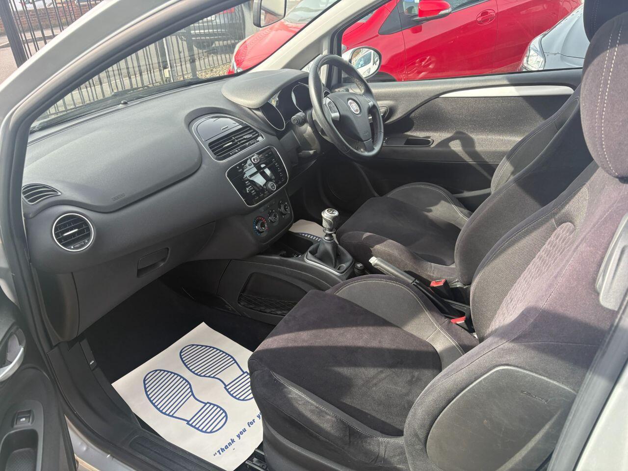 Fiat Punto - Image 12