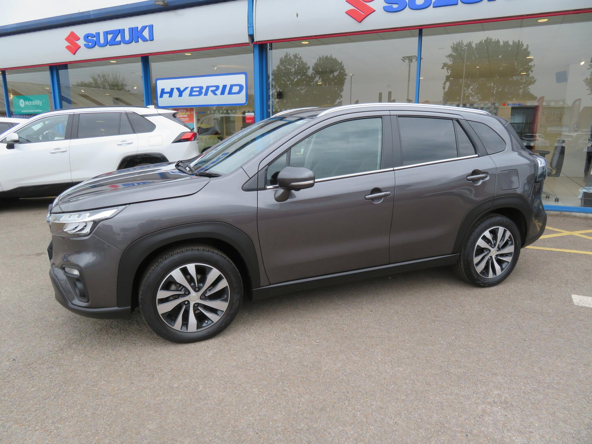 Suzuki S-Cross - Image 10