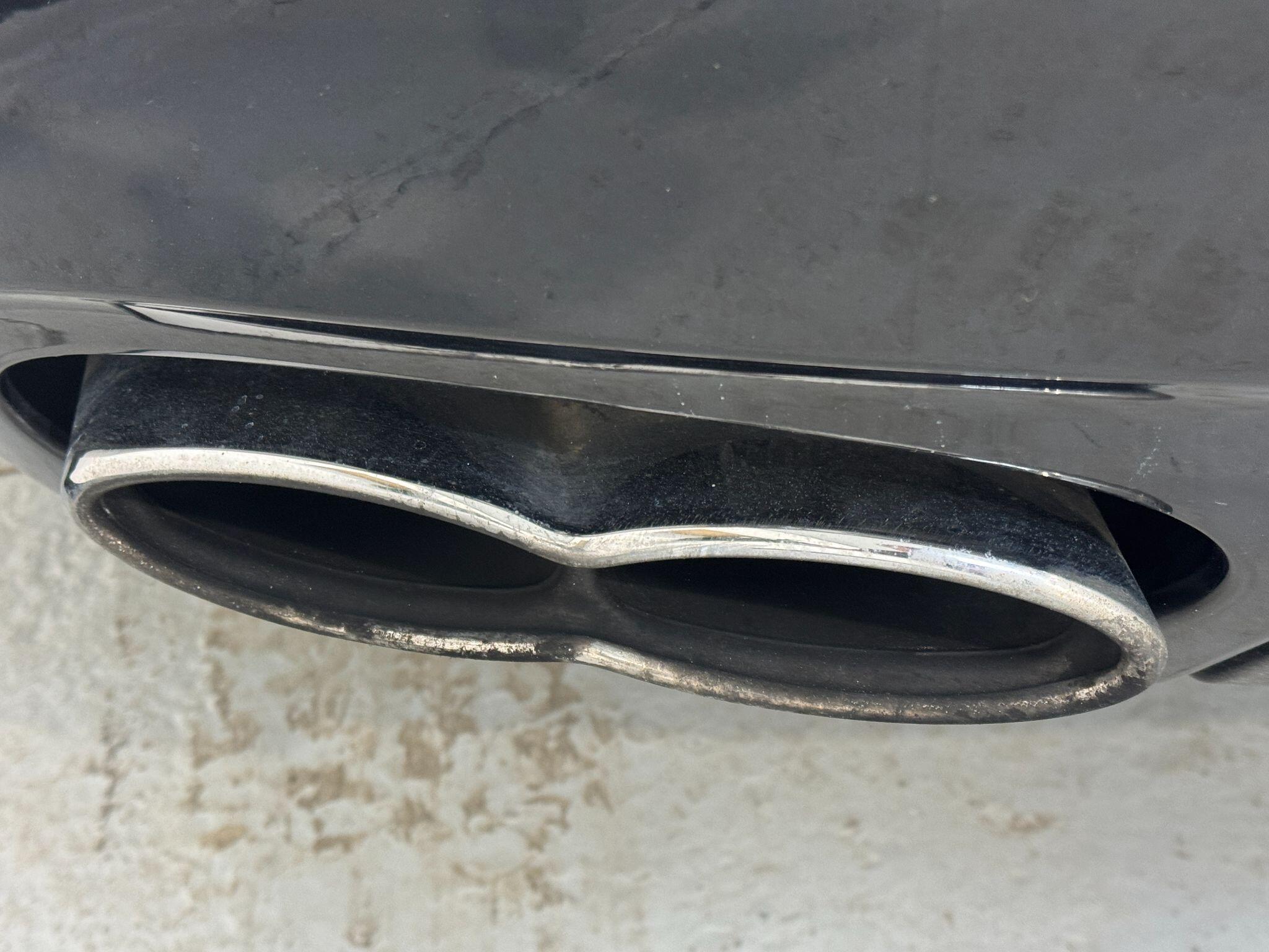 Bentley Flying Spur - Image 63