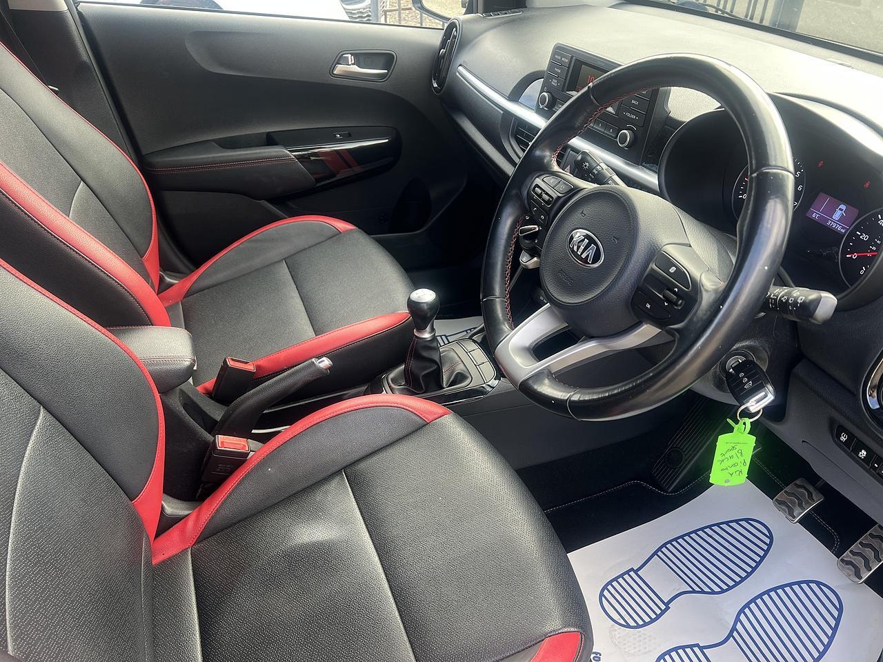 Kia Picanto - Image 12
