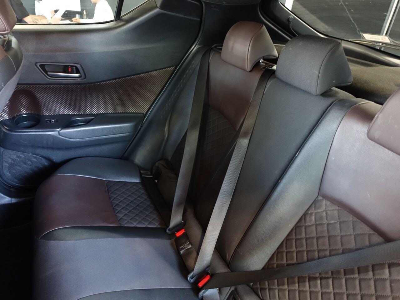 Toyota C-Hr - Image 17