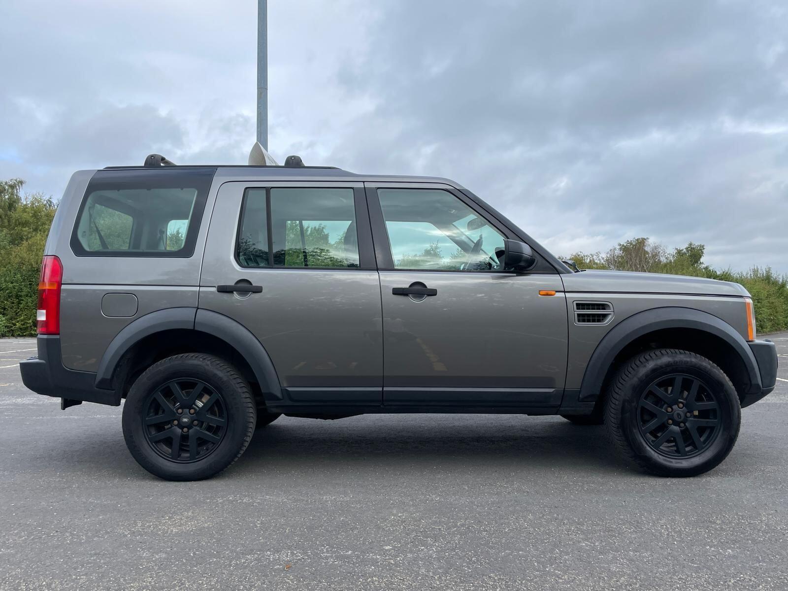 Land Rover DISCOVERY 3 - Image 7