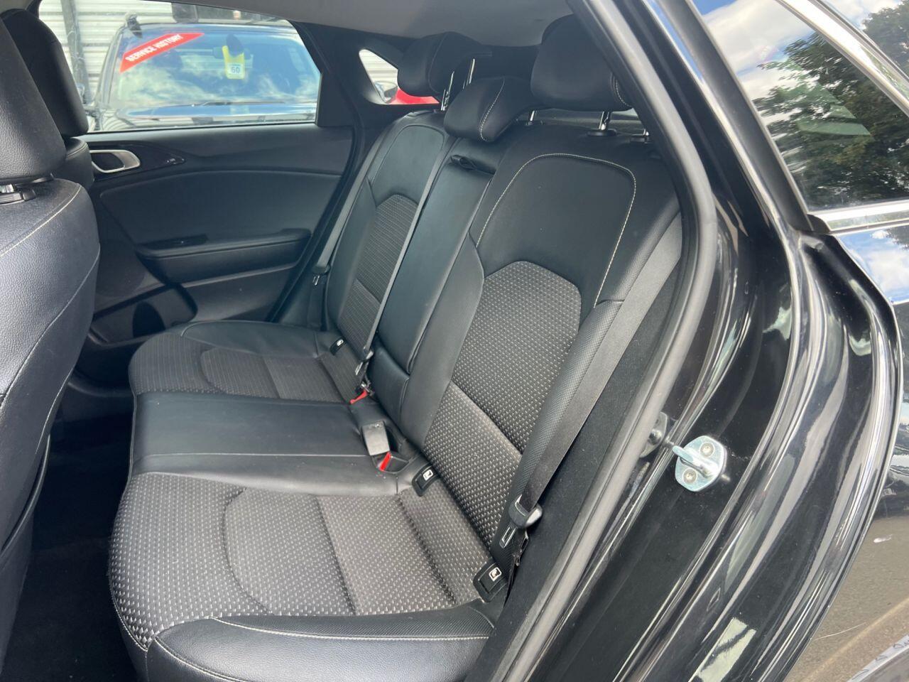 Kia ceed - Image 18