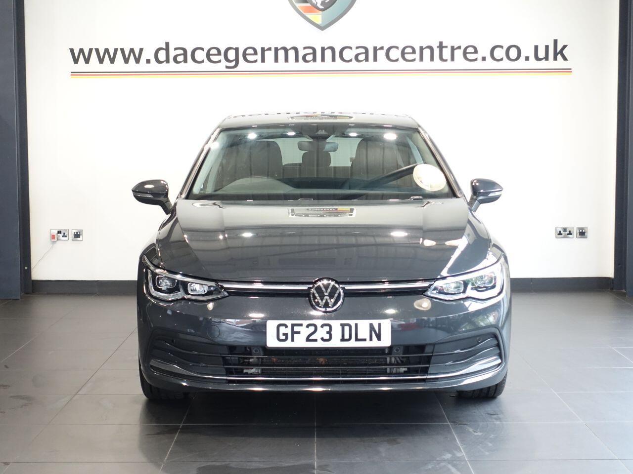 Volkswagen Golf - Image 4
