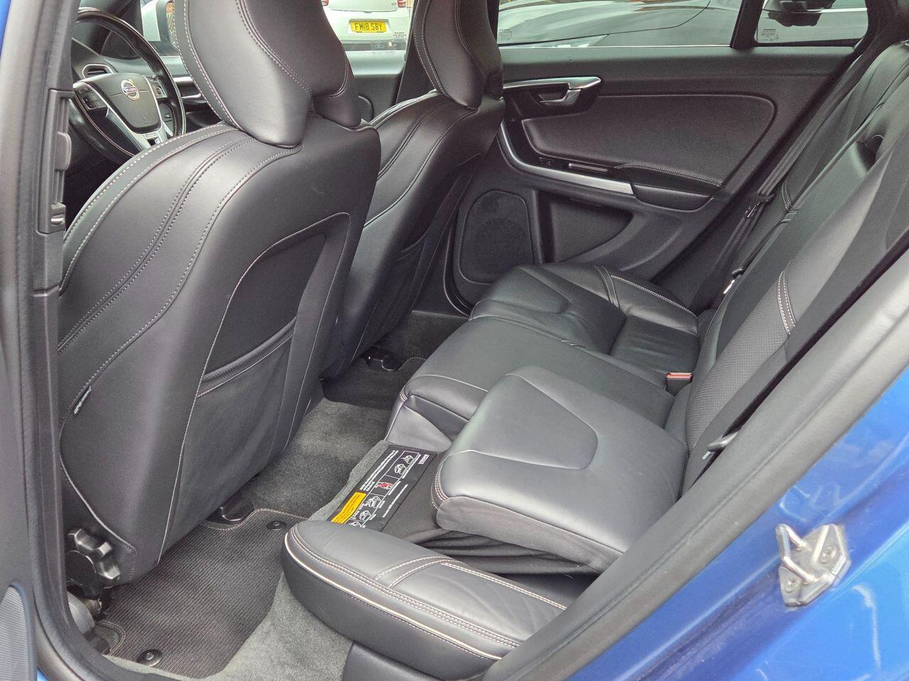 Volvo V60 - Image 33