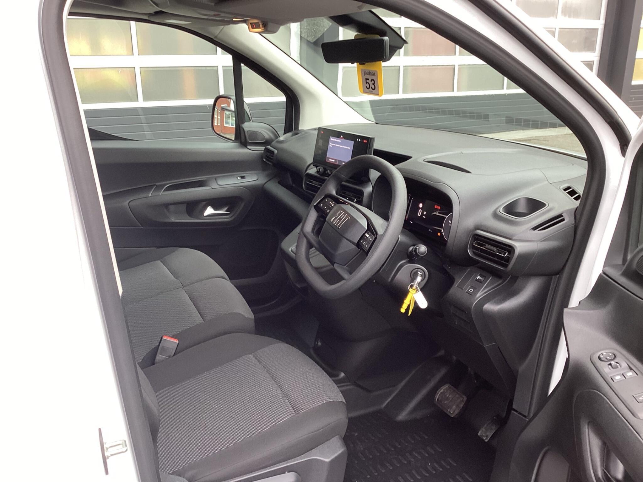 Fiat Doblo - Image 9