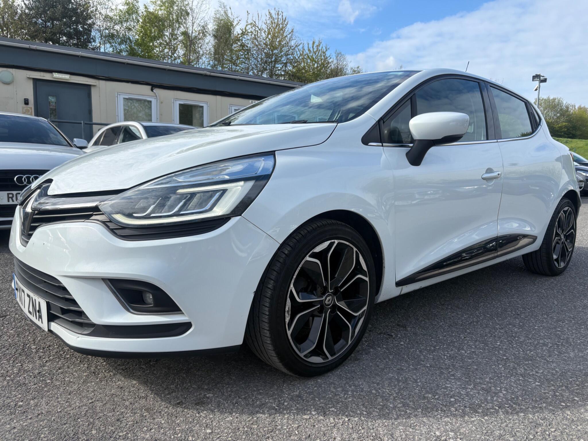 Renault Clio - Image 4