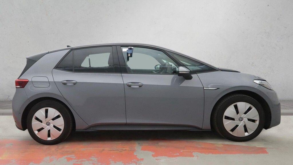 Volkswagen ID.3 - Image 6