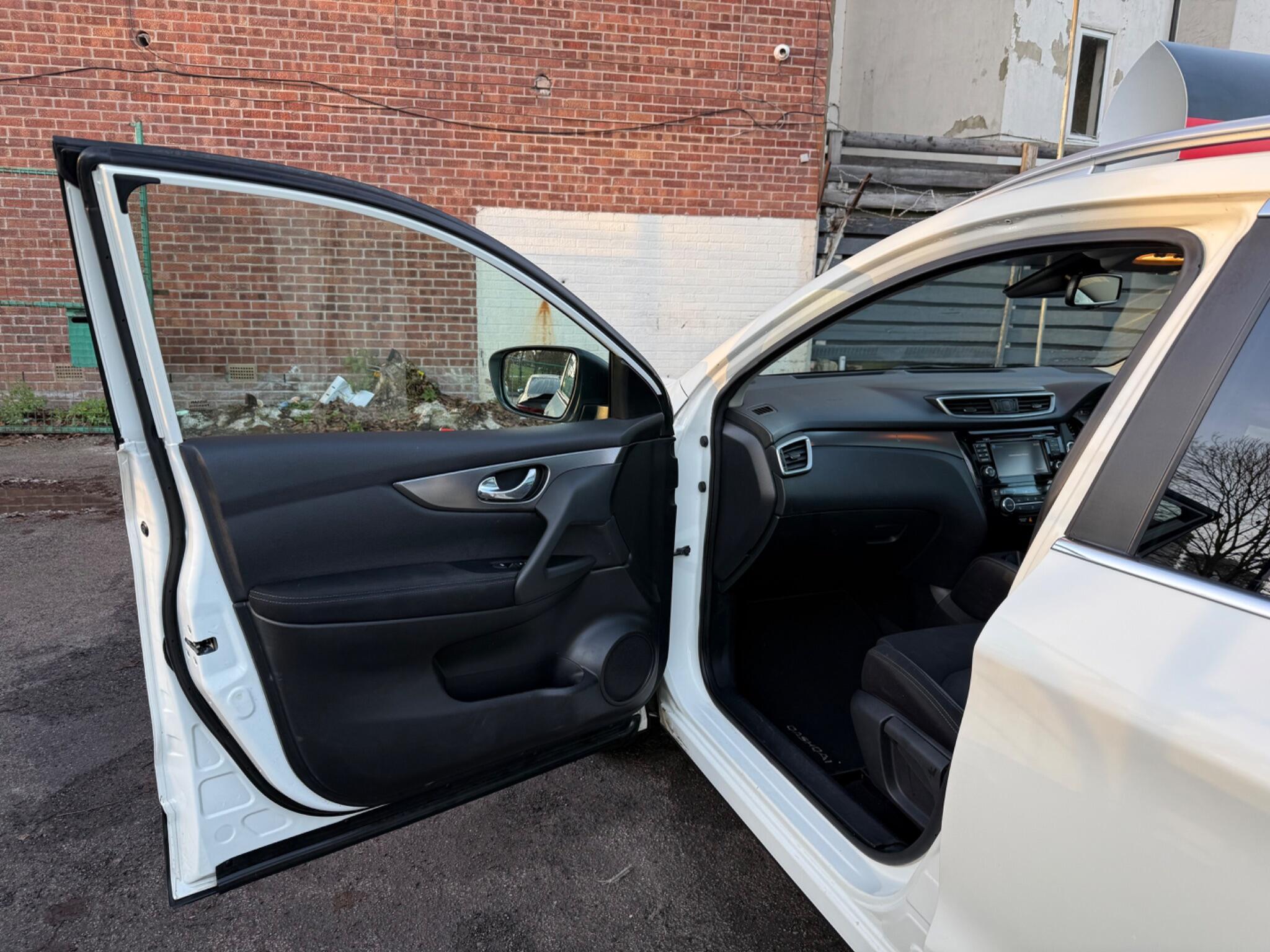 Nissan Qashqai - Image 24