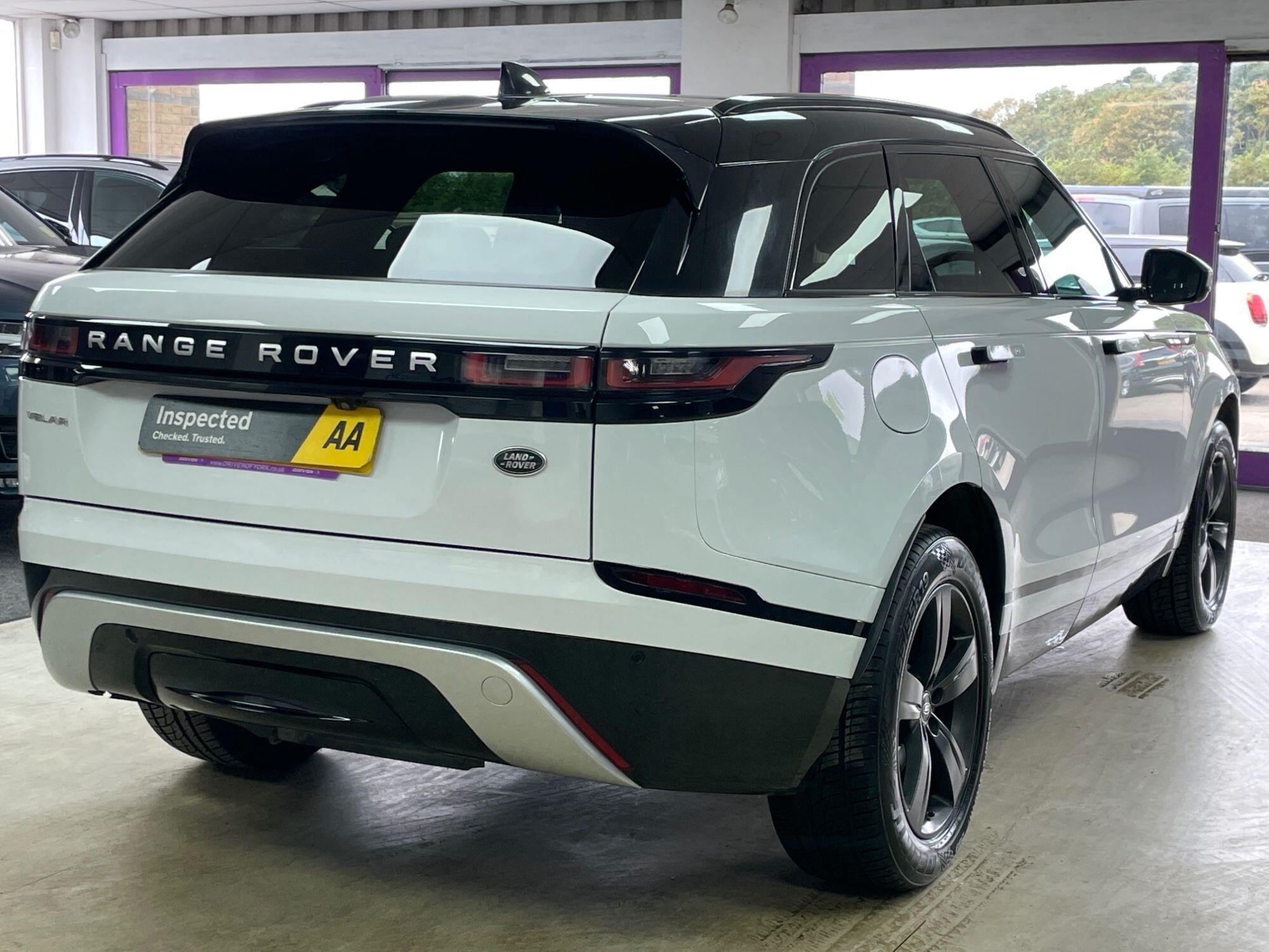 Land Rover Range Rover Velar - Image 11