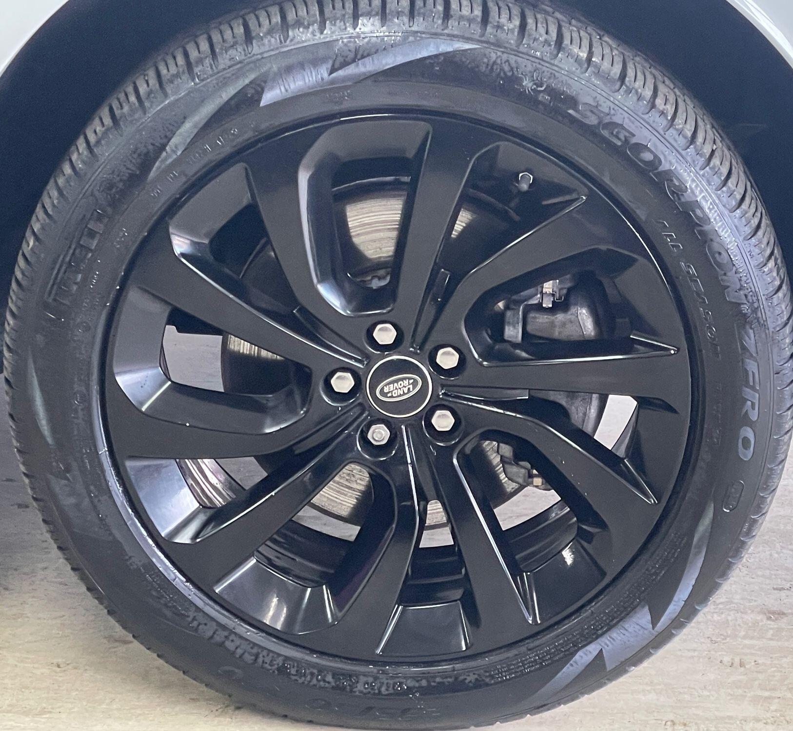 Land Rover DISCOVERY SPORT - Image 15